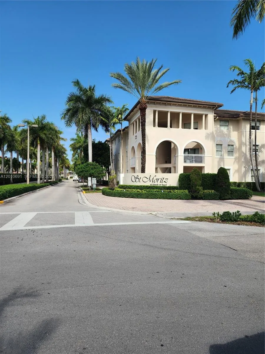 Foto de propiedad en  Doral con MLS# 