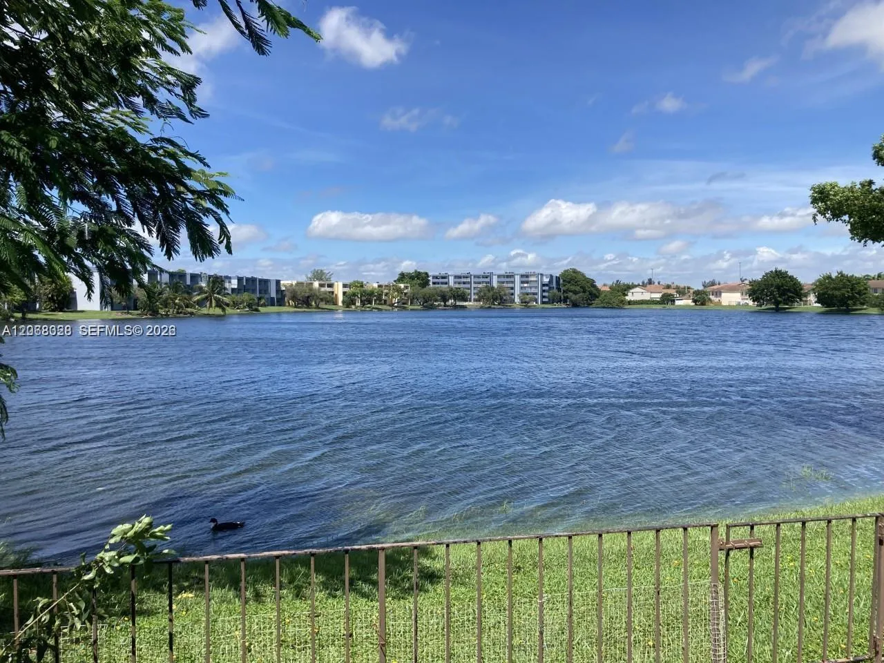Foto de propiedad en  Miami con MLS# 