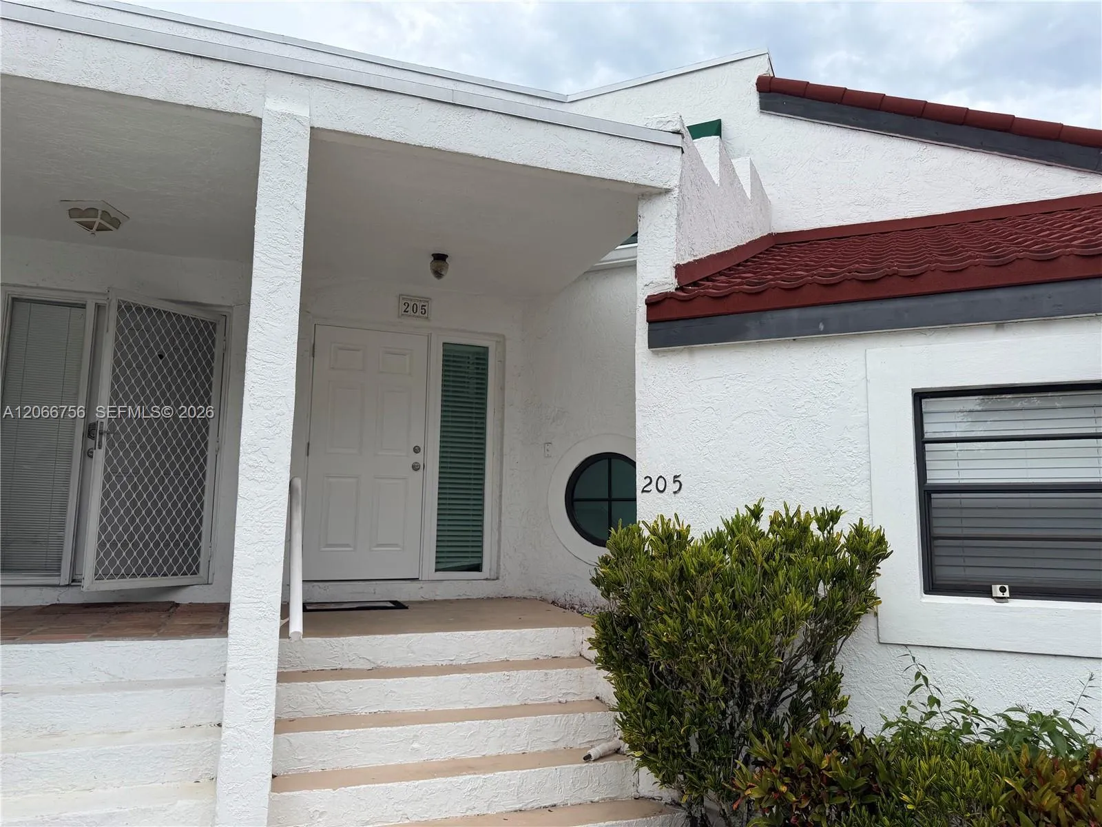 Foto de propiedad en  Deerfield Beach con MLS# 