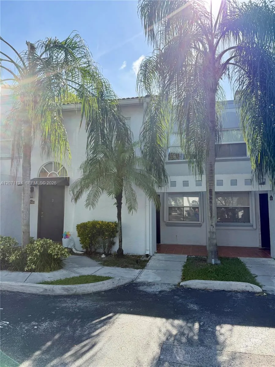 Foto de propiedad en  Doral con MLS# 