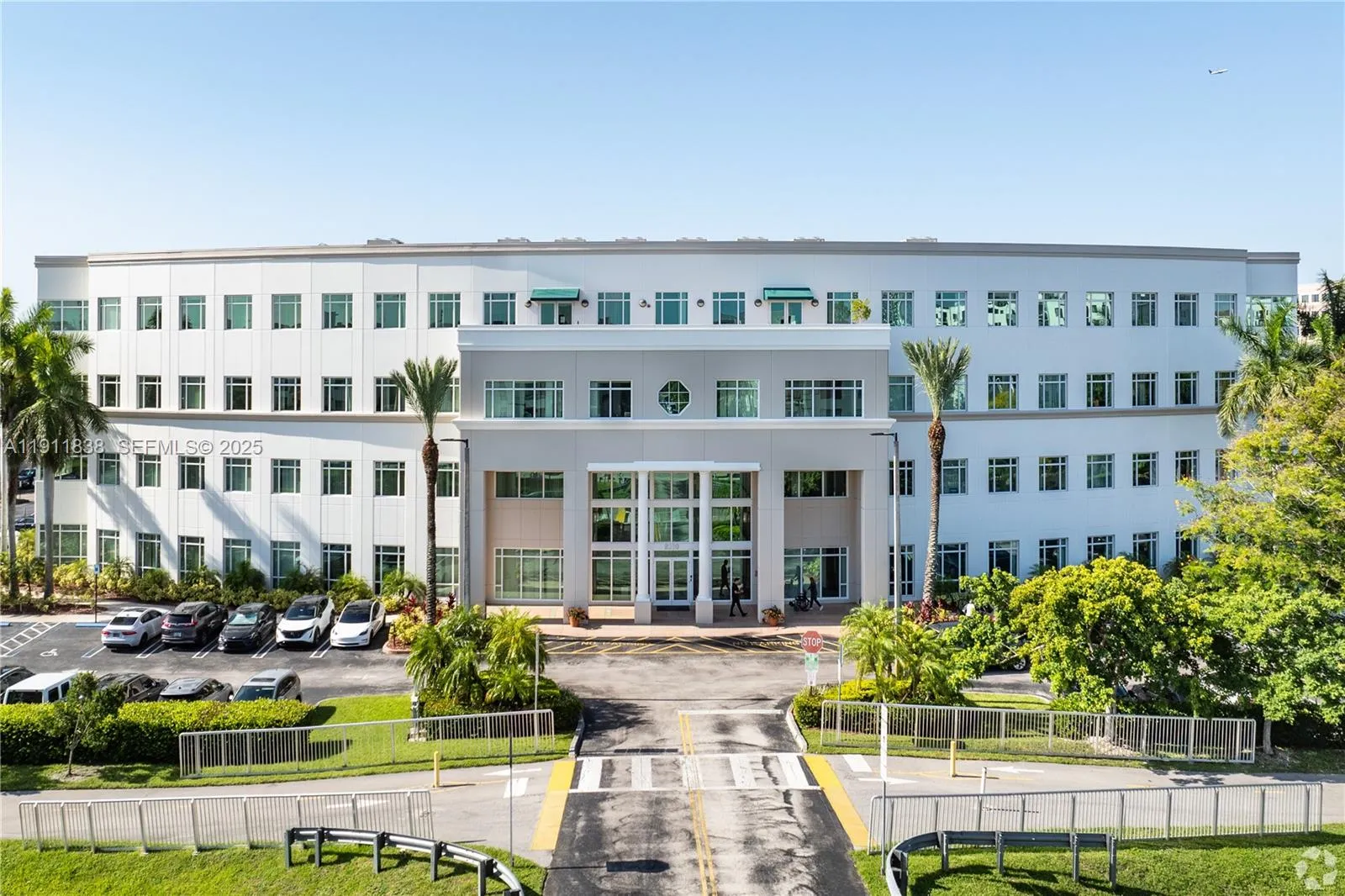 Foto de propiedad en  Doral con MLS# 