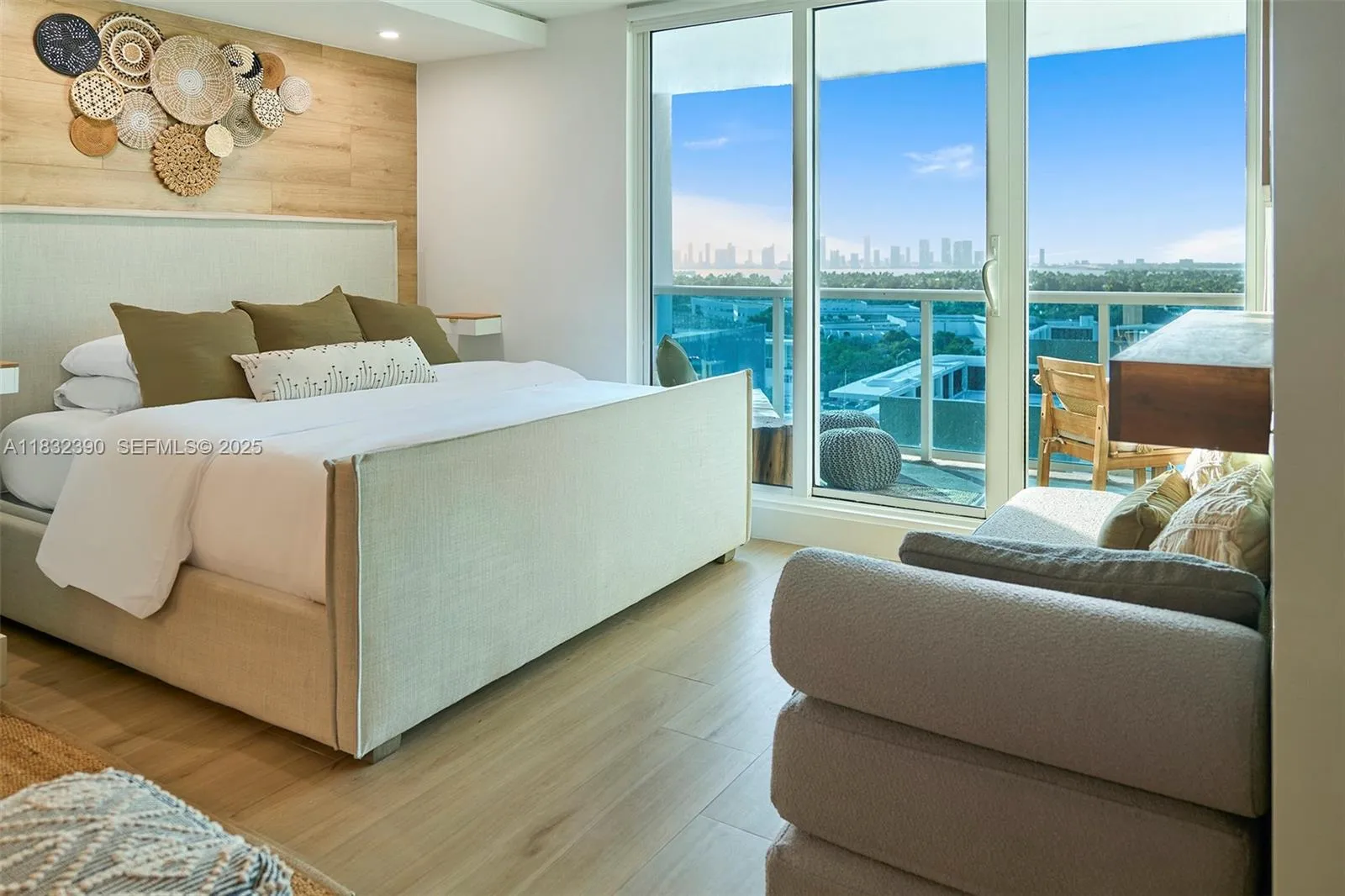 Foto de propiedad en  Miami Beach con MLS# 