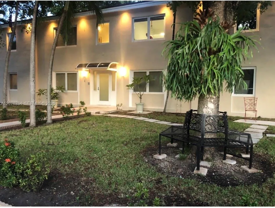 Foto de propiedad en  Coral Gables con MLS# 