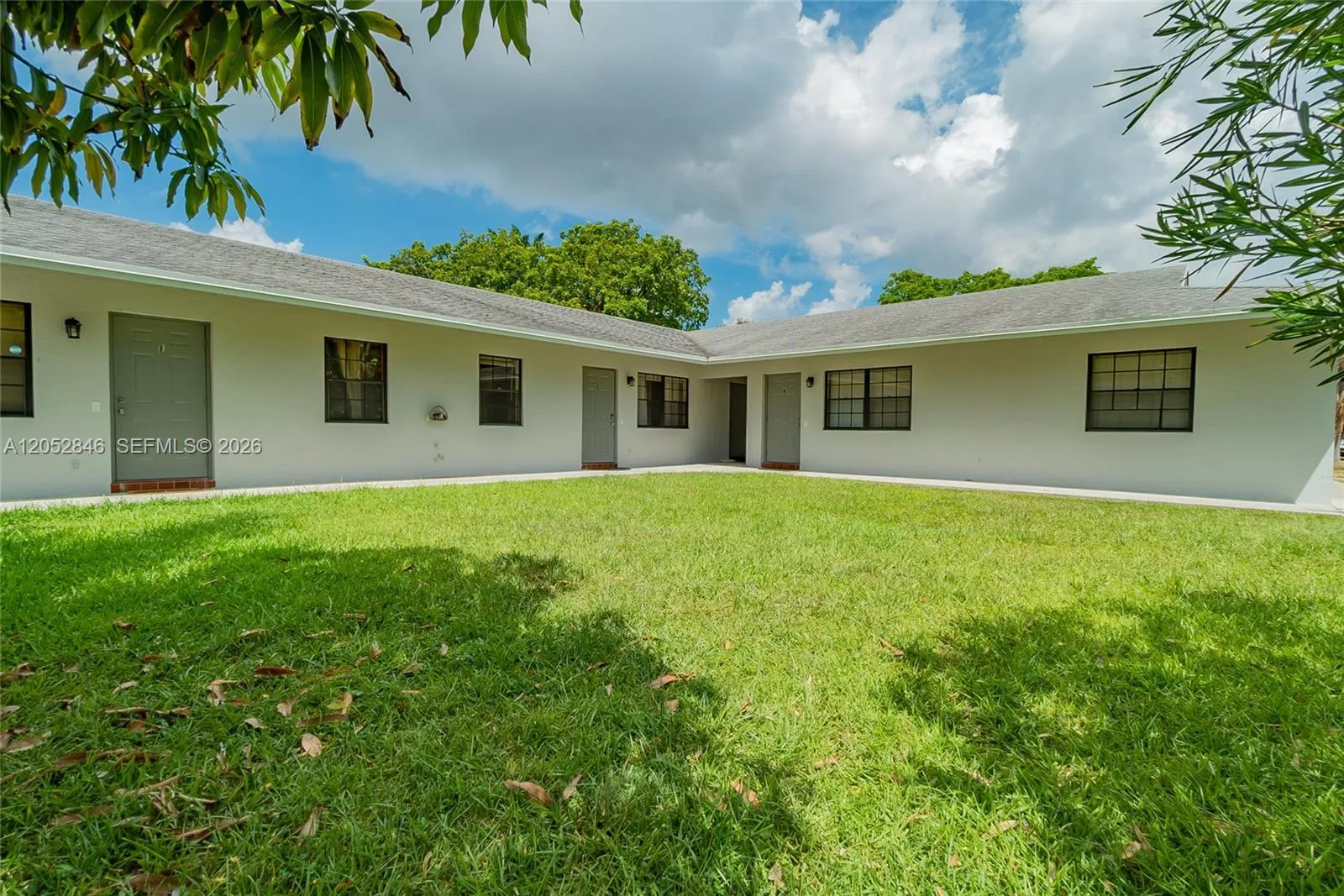 Foto de propiedad en  Oakland Park con MLS# 