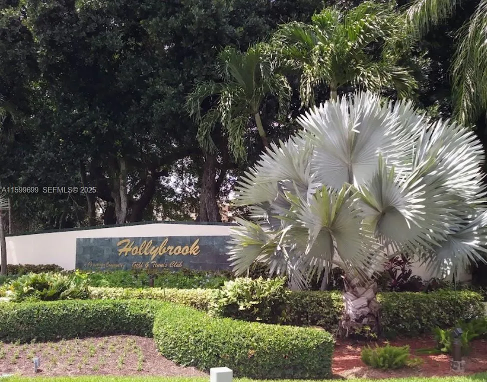 Foto de propiedad en  Pembroke Pines con MLS# 