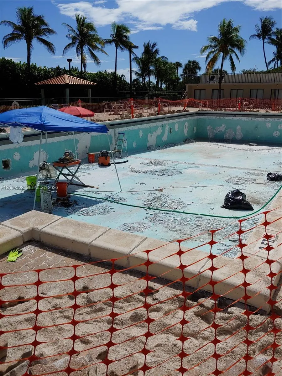 Foto de propiedad en  Miami Beach con MLS# 
