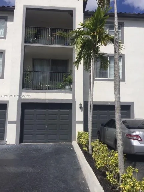 Foto de propiedad en  Doral con MLS# 
