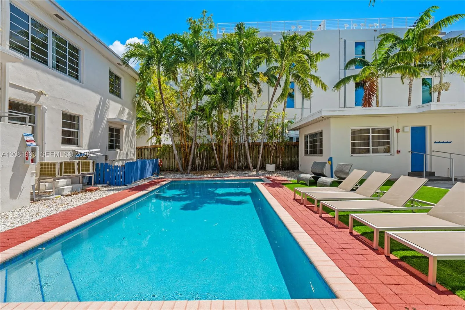 Foto de propiedad en  Miami Beach con MLS# 