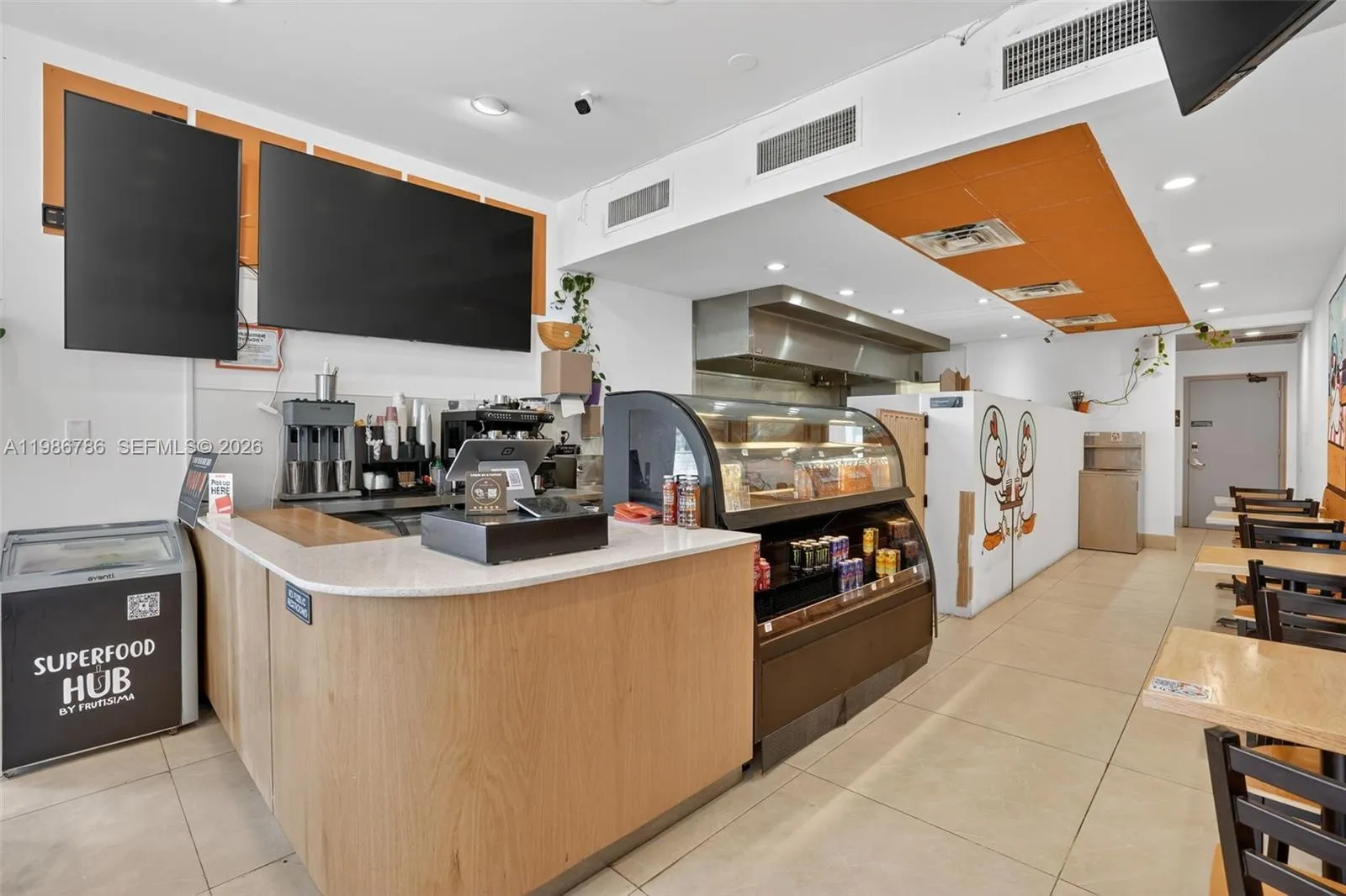 En Venta Qsr- Beachside Restaurant For Sale, Fort Lauderdale, FL 33304, Fort Lauderdale, FL 33304