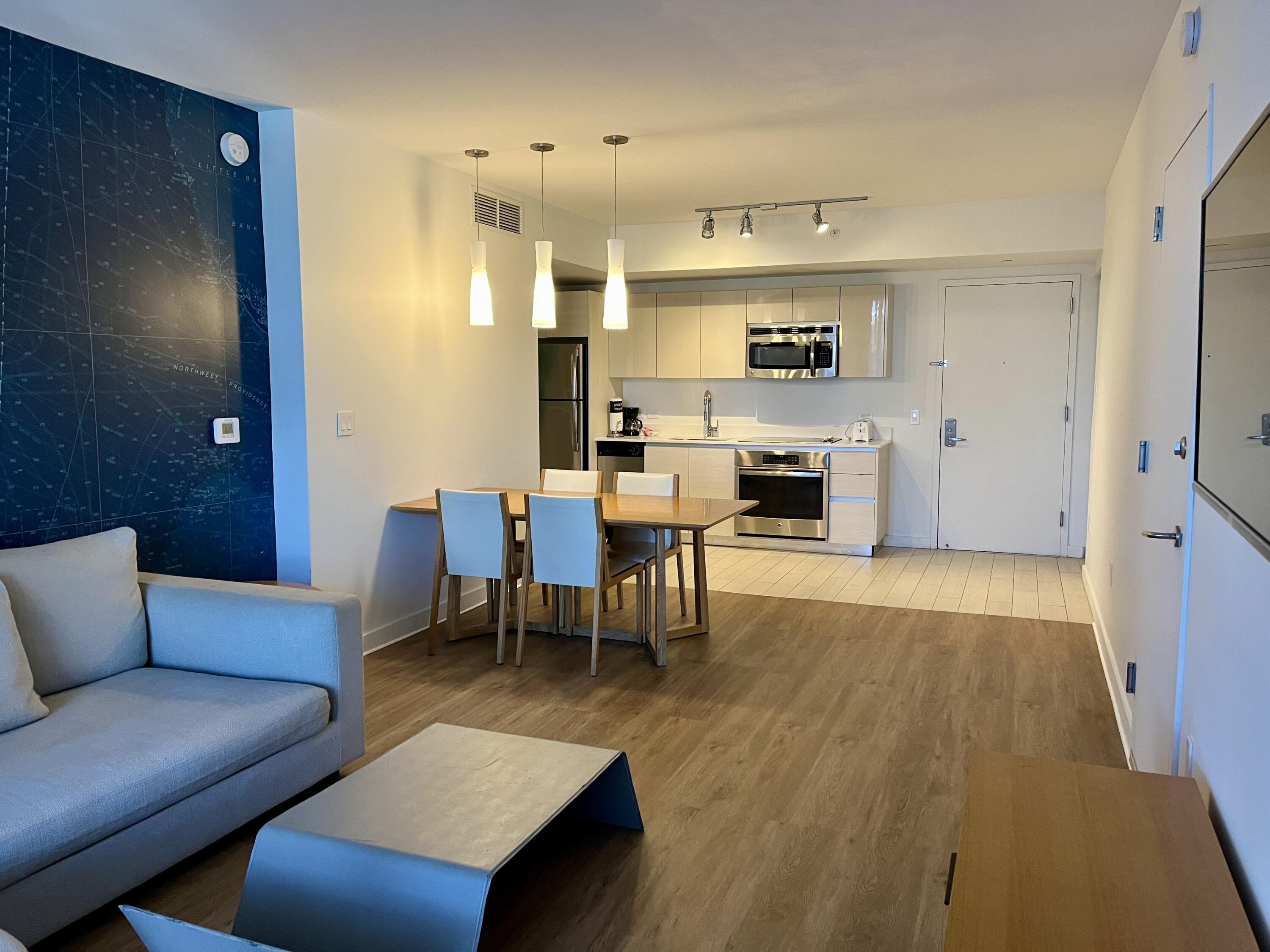 Foto de propiedad en 2602 E Hallandale Beach Boulevard R308, Hallandale Beach, FL 33009 Hallandale Beach con MLS# 