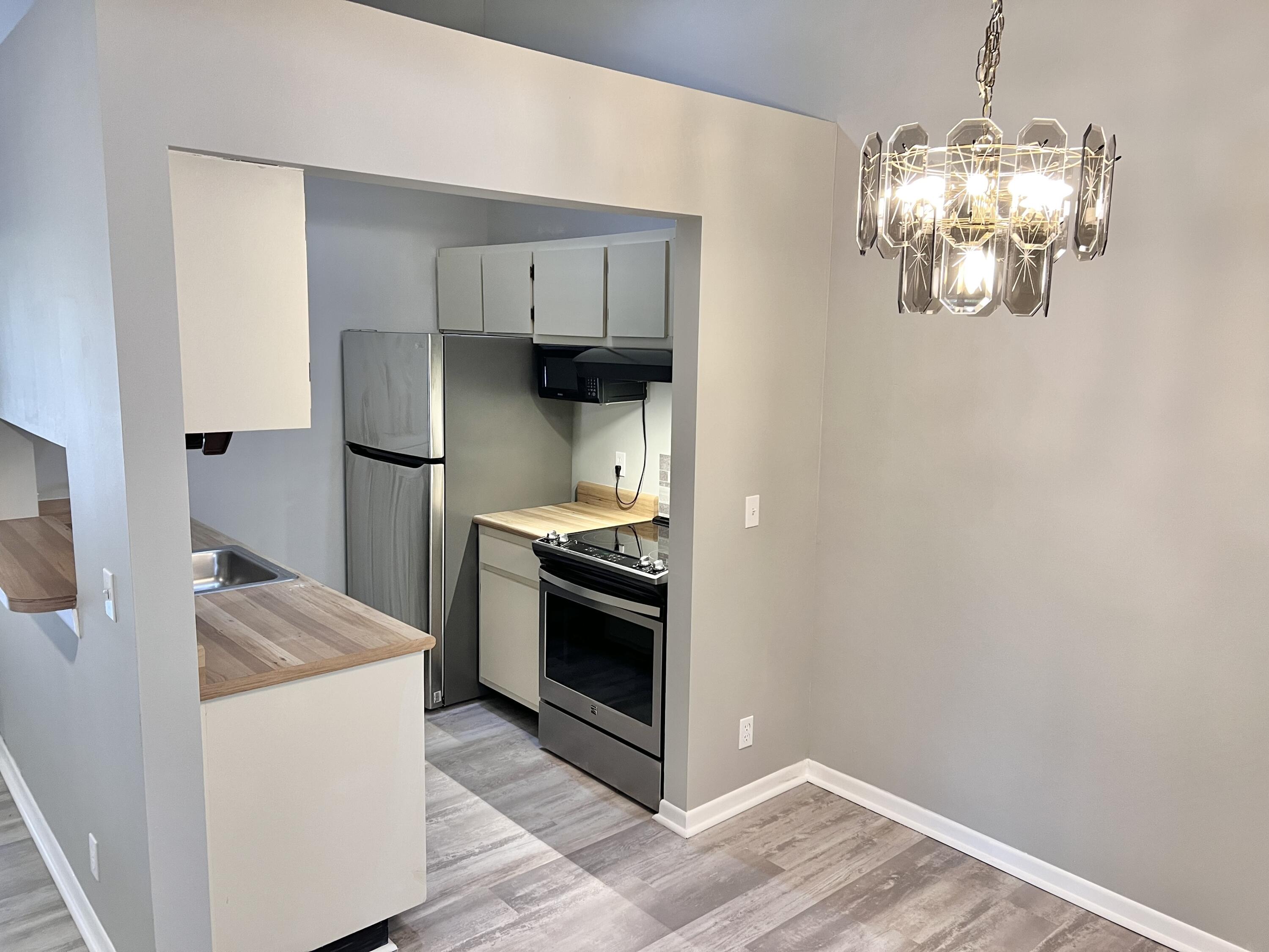 Entrance into family room, and kitchen