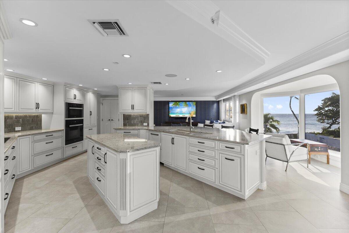 Foto de propiedad en 4605 S Ocean Boulevard 3b, Highland Beach, FL 33487 Highland Beach con MLS# 