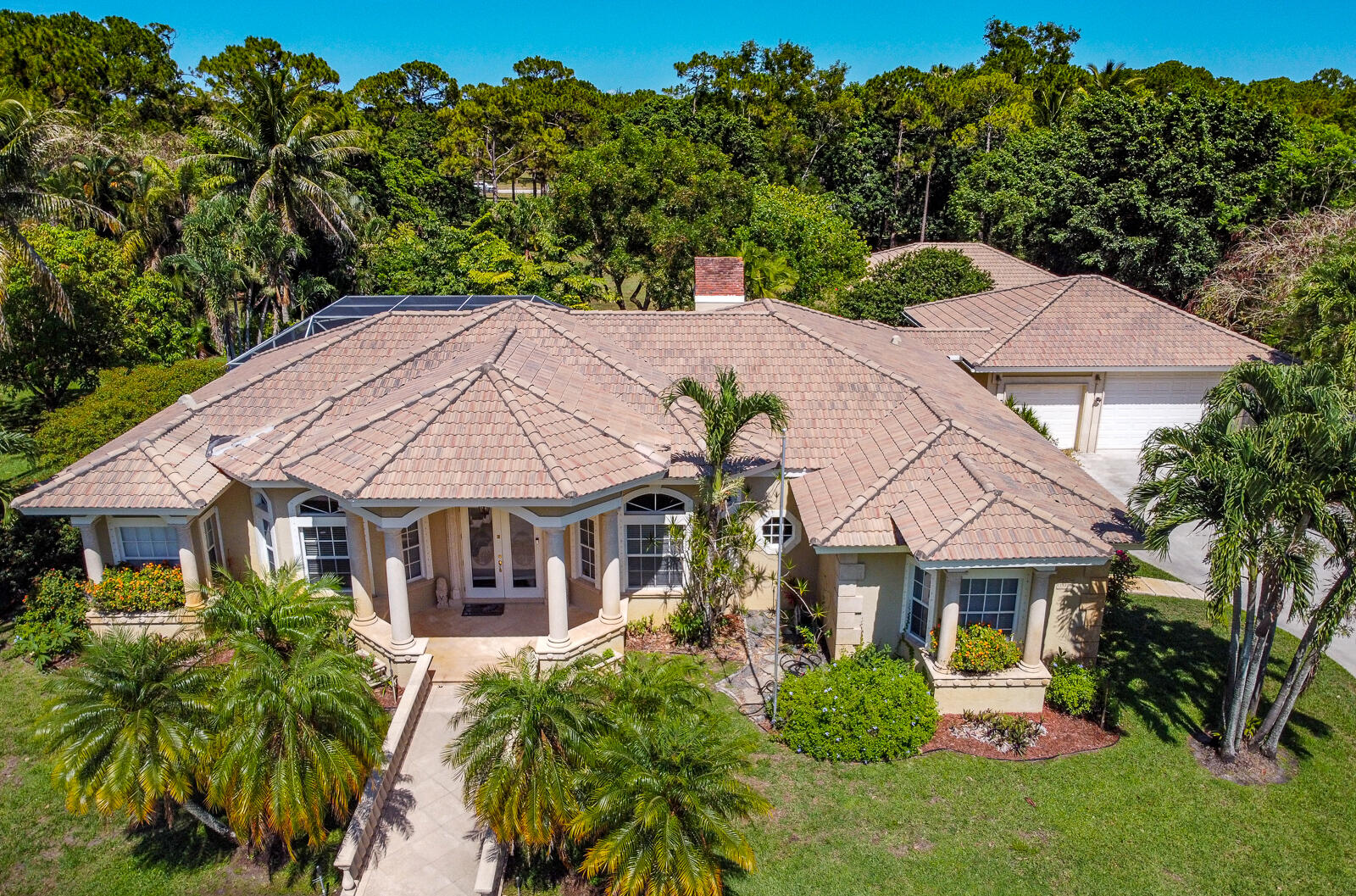 Foto de propiedad en 15314 70th Trail N, Palm Beach Gardens, FL 33418 Palm Beach Gardens con MLS# 