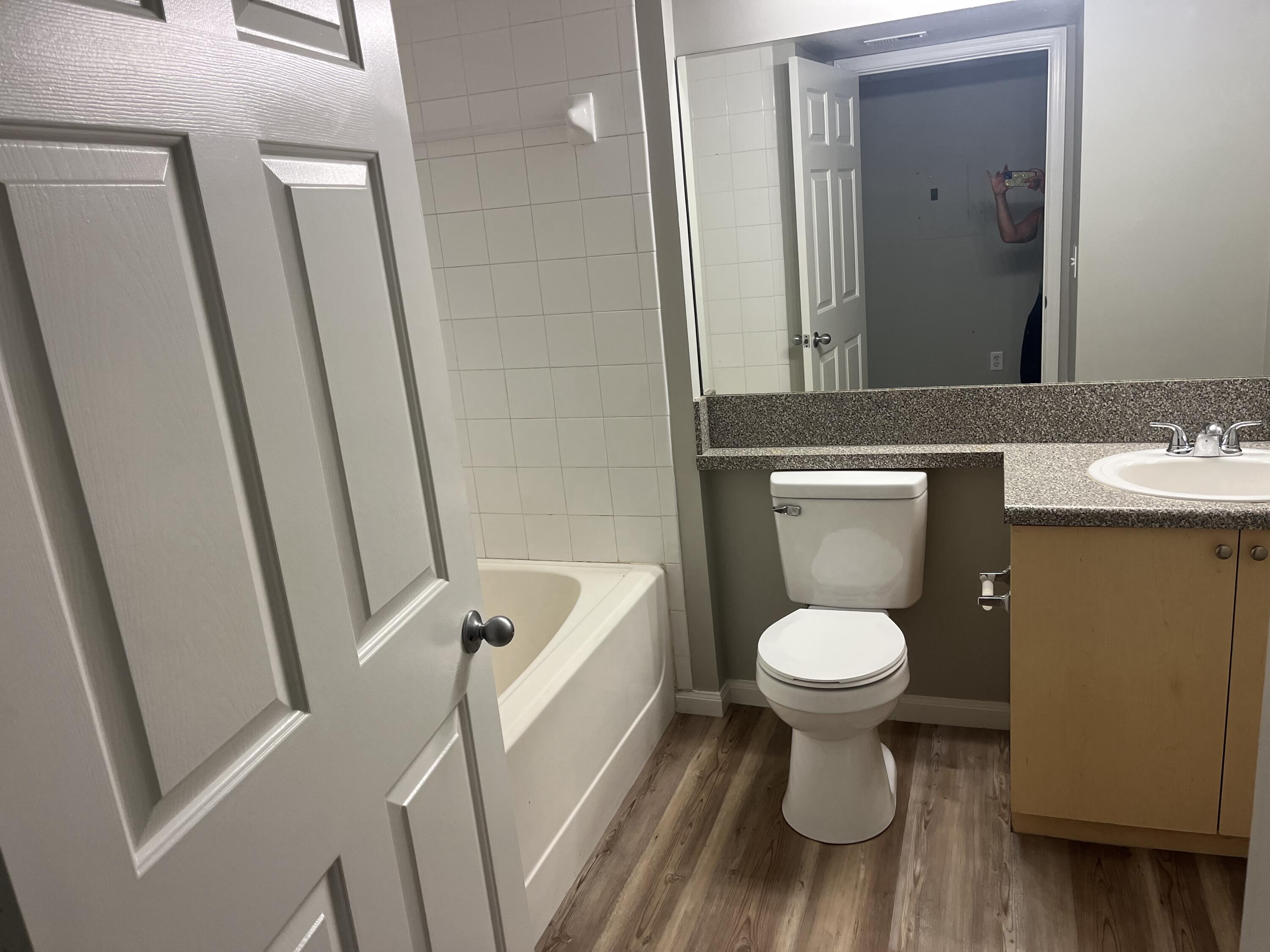 En Renta 3600 NW Mediterranean Lane 14, Jensen Beach, FL 34957, Jensen Beach, FL 34957