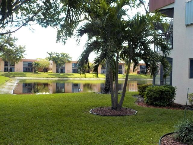 Foto de propiedad en 15036 Ashland Lane 69, Delray Beach, FL 33484 Delray Beach con MLS# 