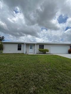 Foto de propiedad en 582 Nw La Brea Avenue, Port St. Lucie, FL 34983 Port St. Lucie con MLS# 