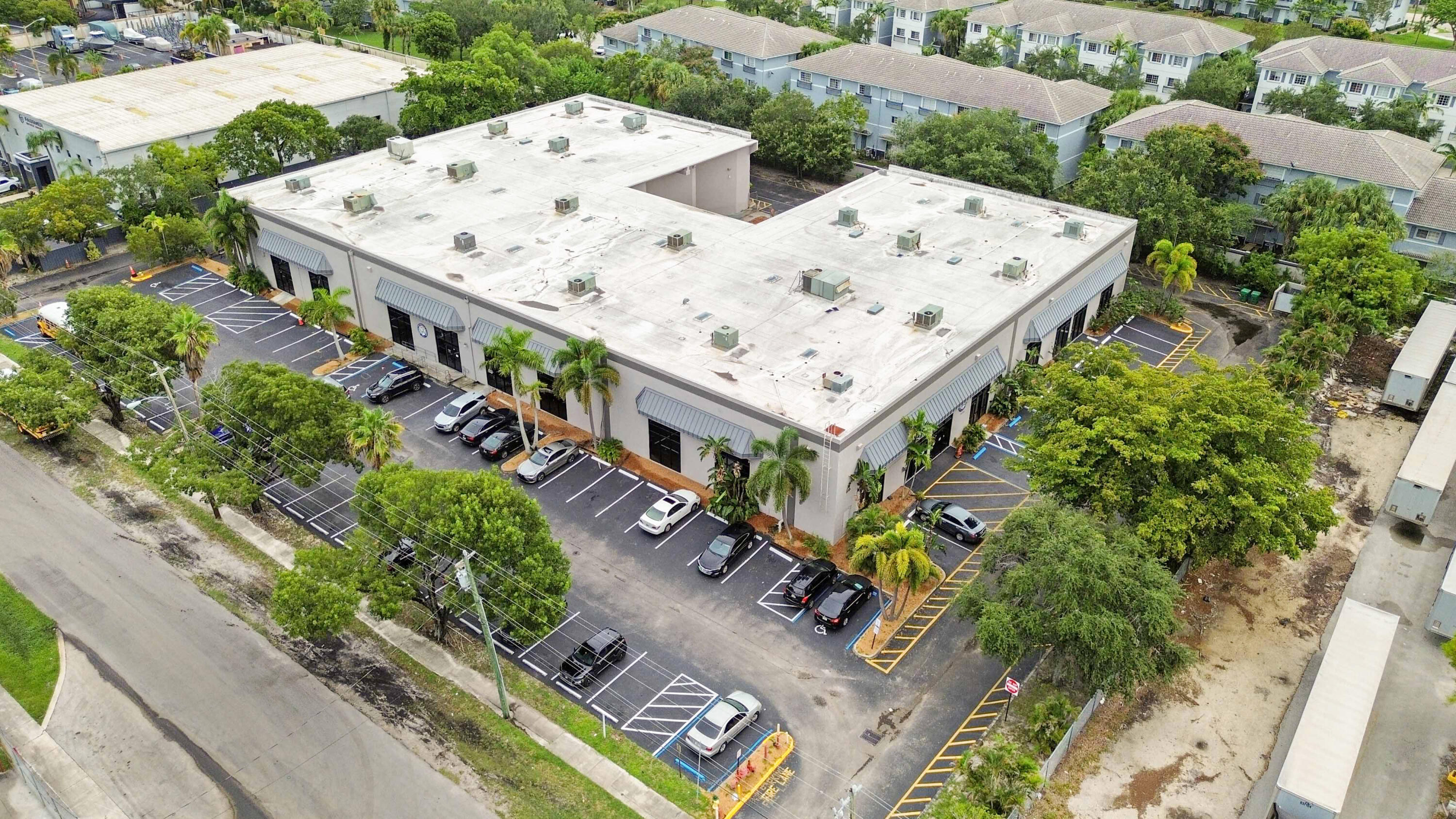 Foto de propiedad en 3698 NW 15th Street, Lauderhill, FL 33311 Lauderhill con MLS# 