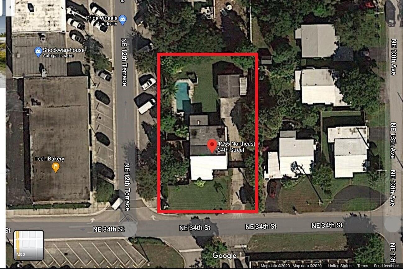 Foto de propiedad en 1255 NE 34 Street, Oakland Park, FL 33334 Oakland Park con MLS# 