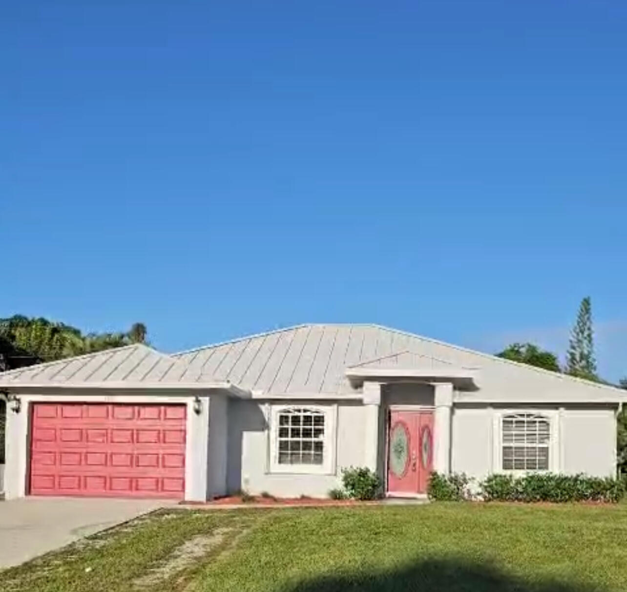 Foto de propiedad en 1815 8th Ave Sw Avenue SW, Vero Beach, FL 32962 Vero Beach con MLS# 