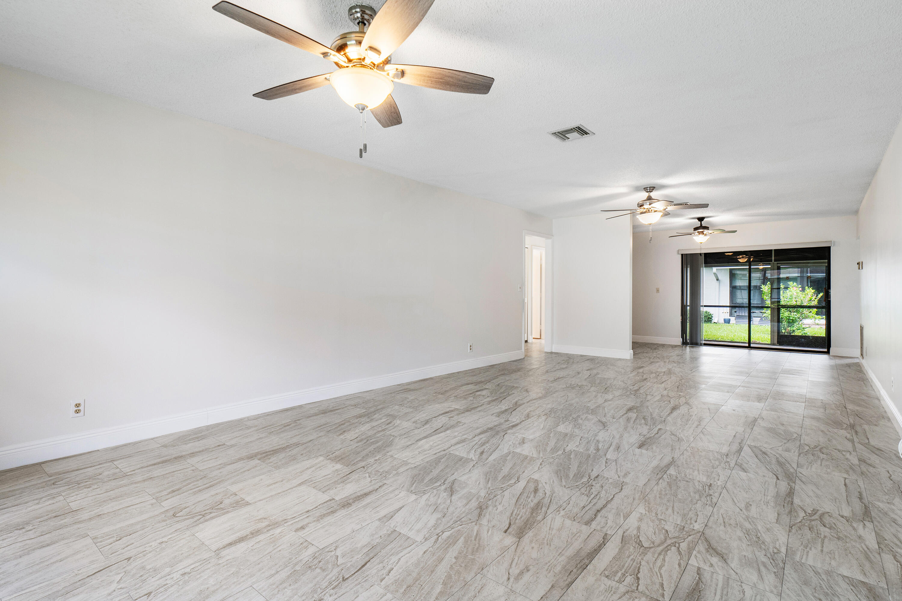 Foto de propiedad en 4360 Eucalyptus Tree Court A, Boynton Beach, FL 33436 Boynton Beach con MLS# 