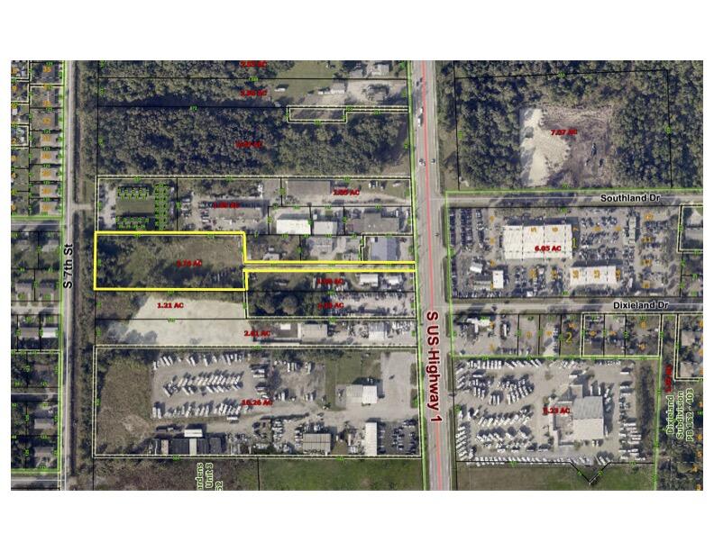 Foto de propiedad en 3306 S 7th Street, Fort Pierce, FL 34982 Fort Pierce con MLS# 
