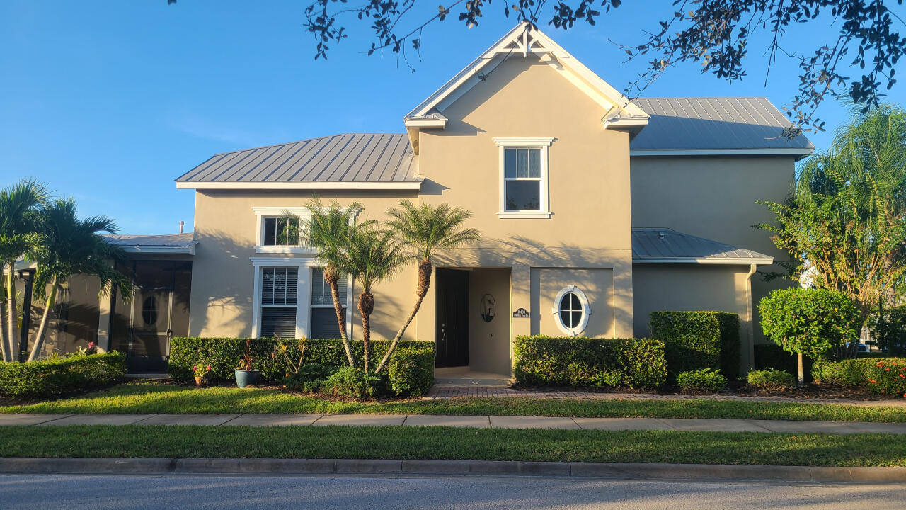 Foto de propiedad en 10499 SW West Park Avenue, Port St. Lucie, FL 34987 Port St. Lucie con MLS# 
