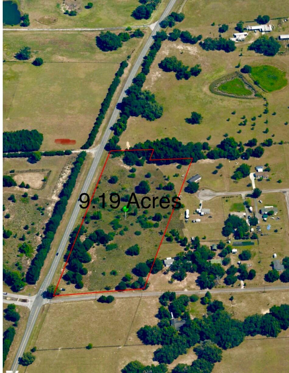 Foto de propiedad en 7451 E Derby Oaks Drive, Floral City, FL 34436 Floral City con MLS# 