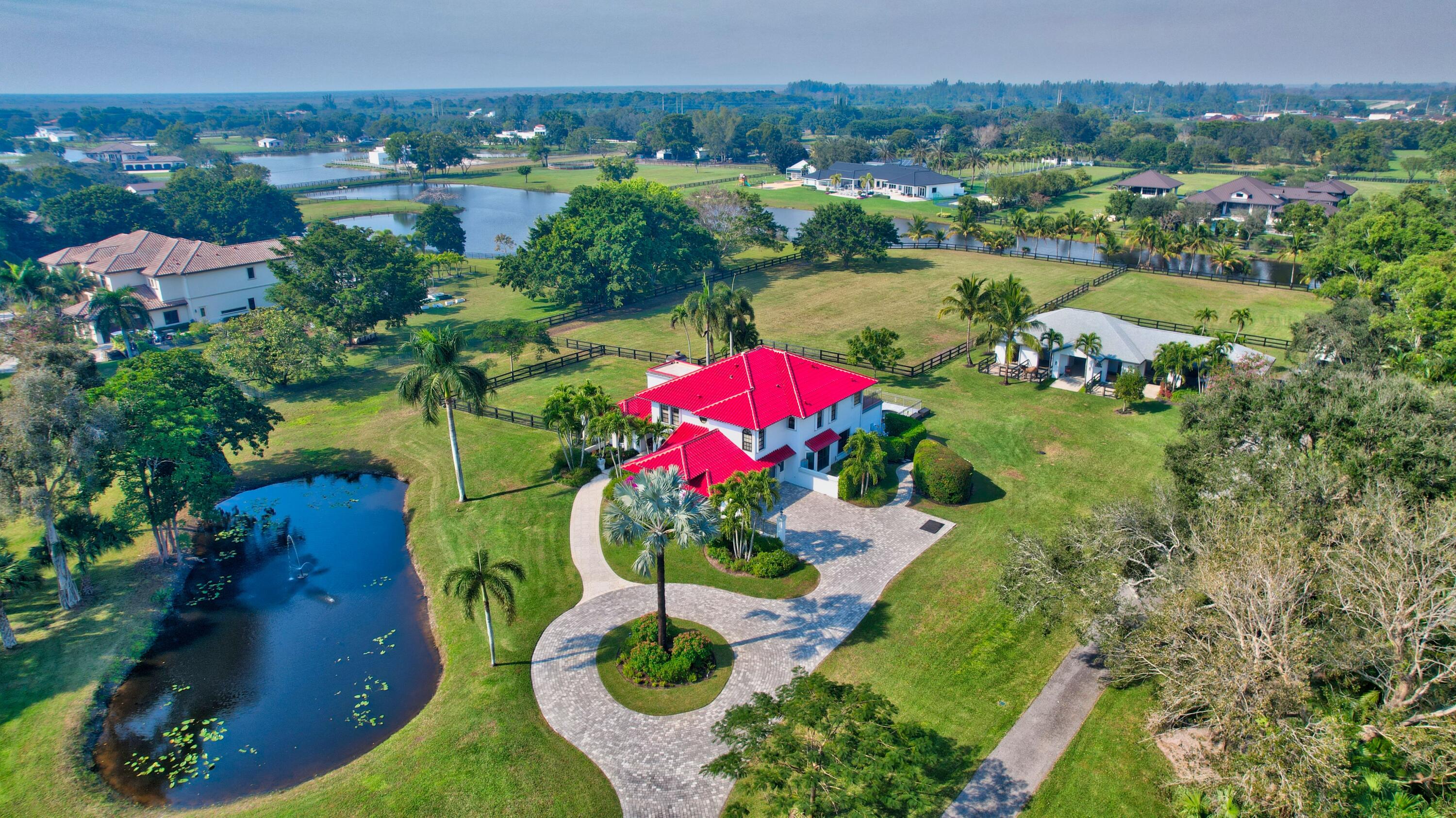 Foto de propiedad en 10321 El Paraiso Place S, Delray Beach, FL 33446 Delray Beach con MLS# 