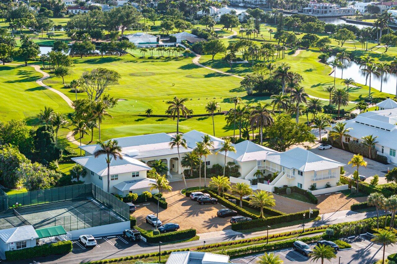 Foto de propiedad en 200 Little Club Road 10, Gulf Stream, FL 33483 Gulf Stream con MLS# 