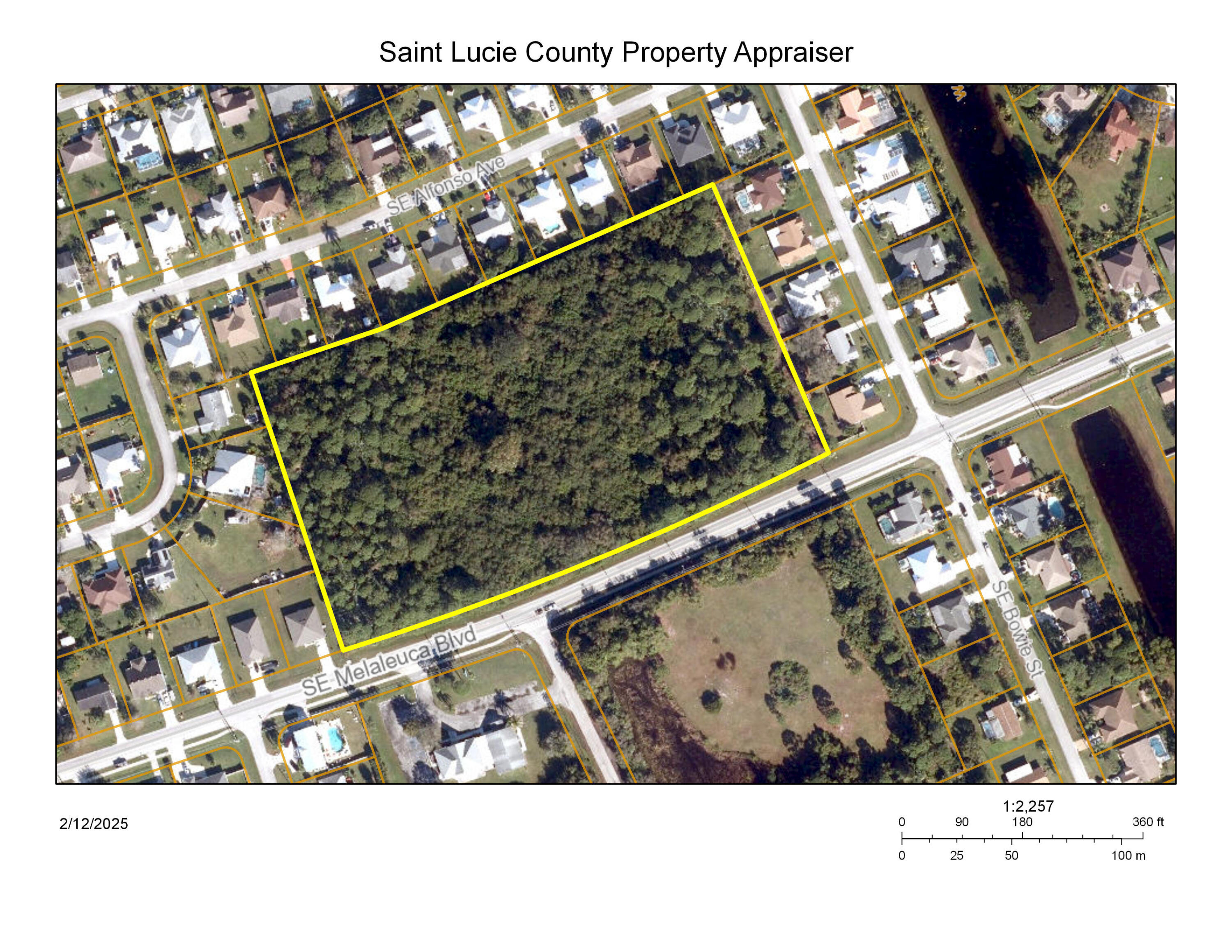 Foto de propiedad en 2501 SE Melaleuca Boulevard, Port St. Lucie, FL 34952 Port St. Lucie con MLS# 