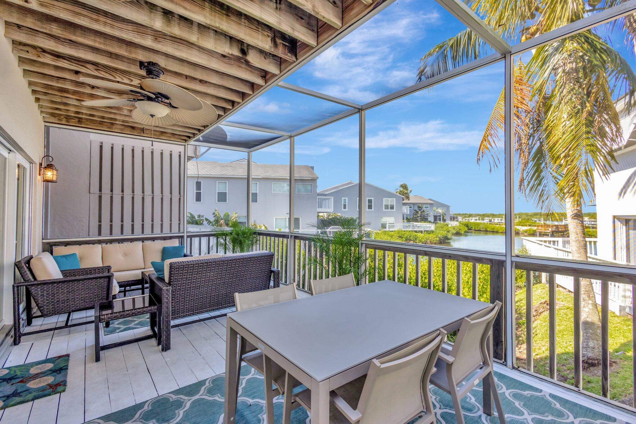 Foto de propiedad en 2470 Harbour Cove Drive, Hutchinson Island, FL 34949 Hutchinson Island con MLS# 