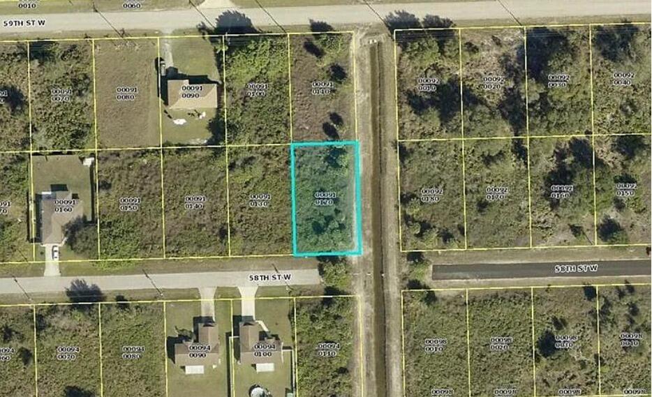 En Venta 2600 58th Street W, Lehigh Acres, FL 33971, Lehigh Acres, FL 33971