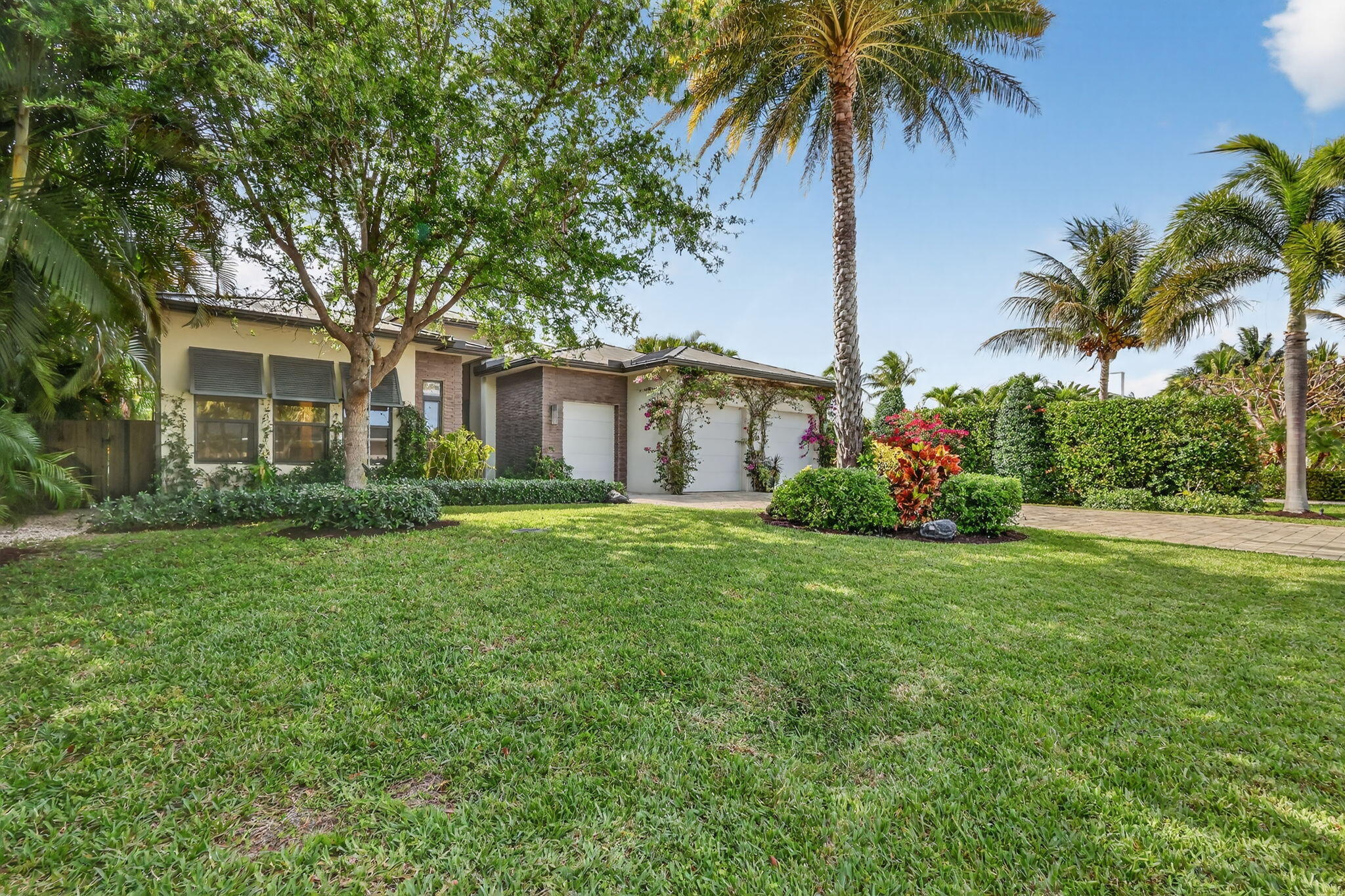 Foto de propiedad en 718 NW 5th Avenue, Delray Beach, FL 33444 Delray Beach con MLS# 