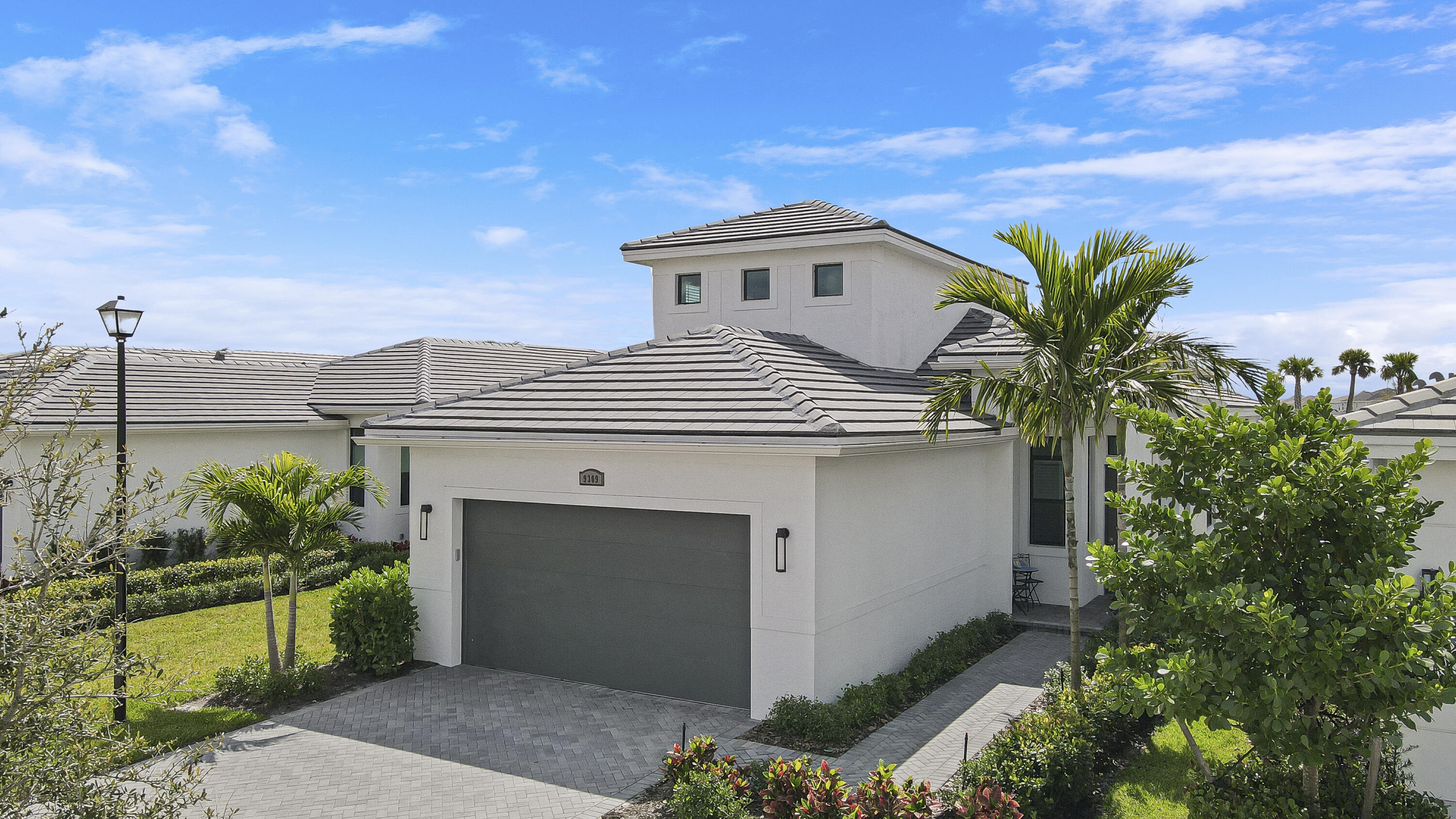 Foto de propiedad en 9309 SW Pepoli Way, Port St. Lucie, FL 34987 Port St. Lucie con MLS# 