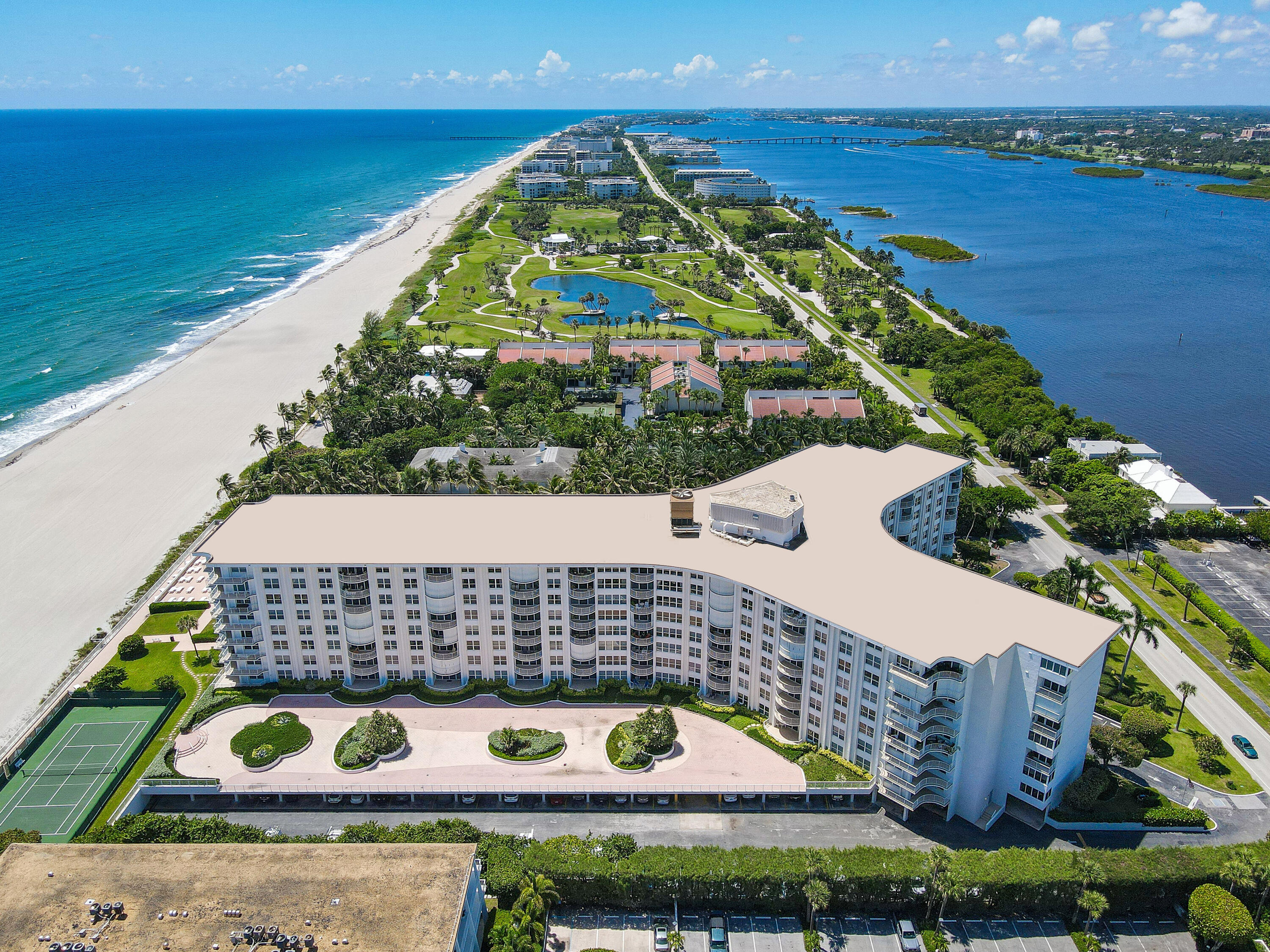 Foto de propiedad en 2295 S Ocean Boulevard 404, Palm Beach, FL 33480 Palm Beach con MLS# 