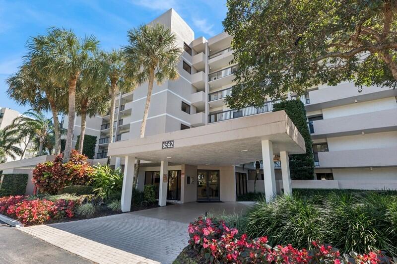 Foto de propiedad en 6562 Boca Del Mar Drive 321, Boca Raton, FL 33433 Boca Raton con MLS# 