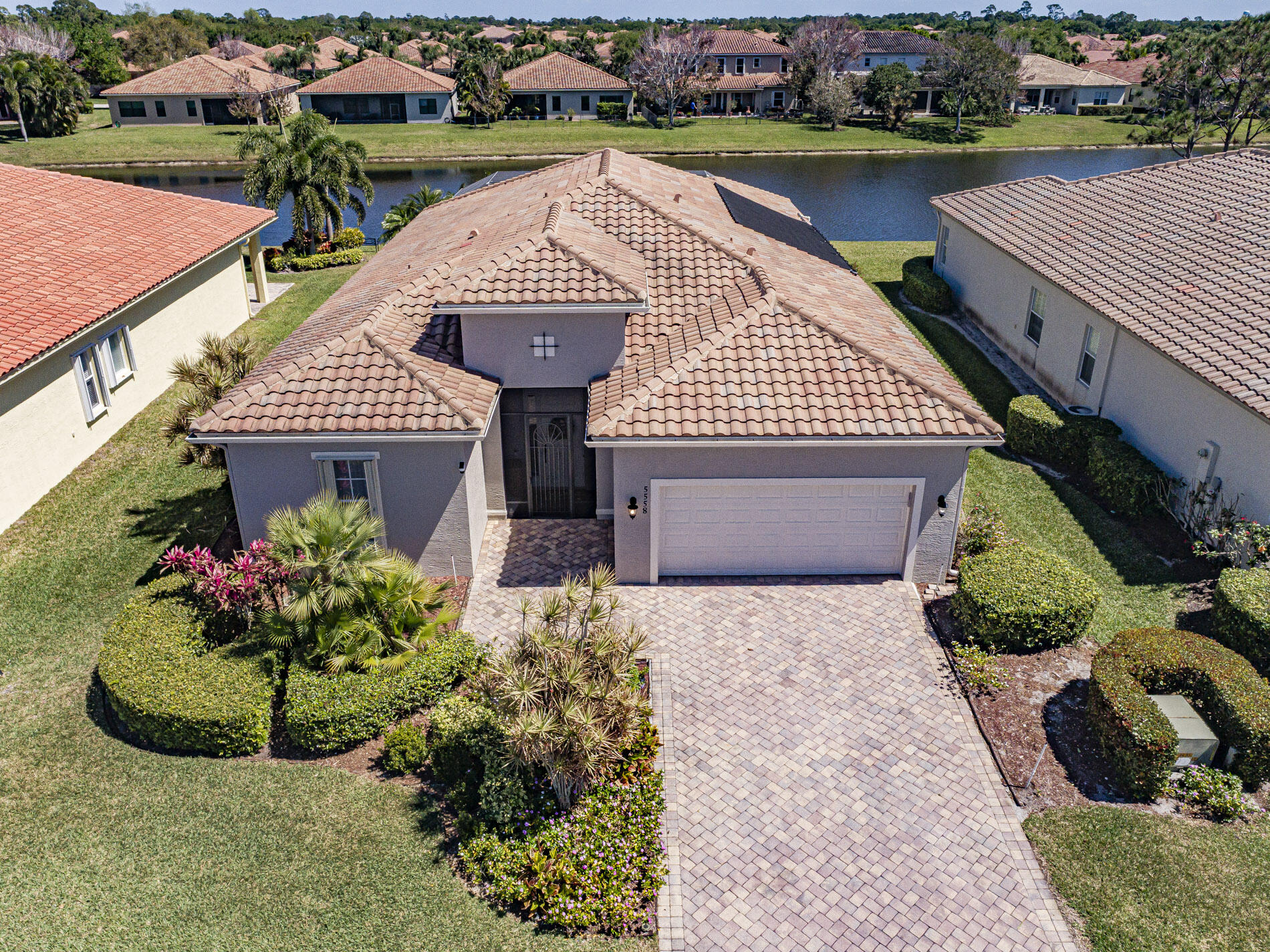 Foto de propiedad en 5558 55th Avenue, Vero Beach, FL 32967 Vero Beach con MLS# 