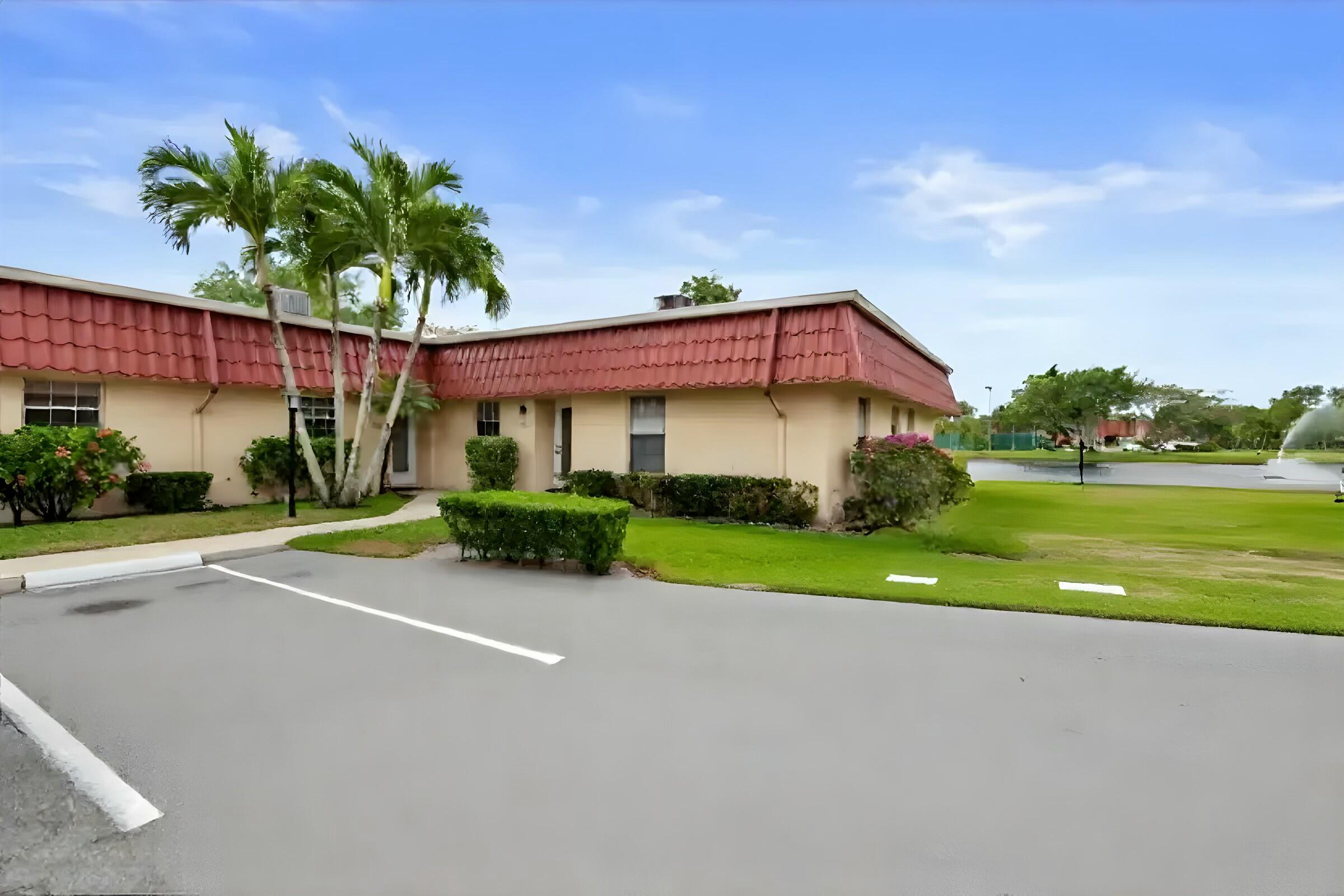 Foto de propiedad en 603 Laconia Circle, Lake Worth, FL 33467 Lake Worth con MLS# 