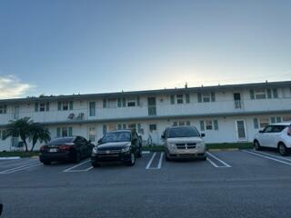 Foto de propiedad en 1117 Lake Terrace 105, Boynton Beach, FL 33426 Boynton Beach con MLS# 