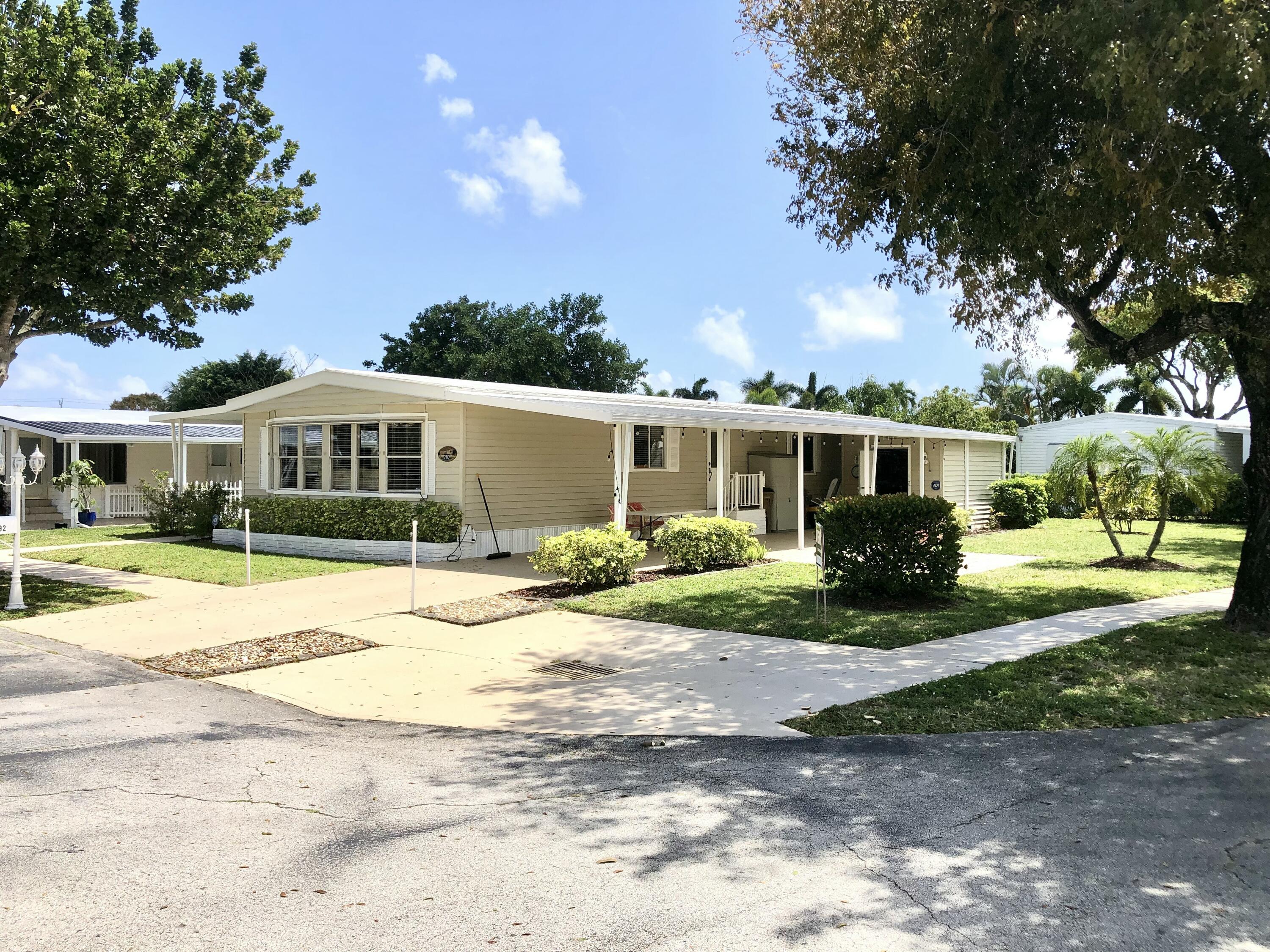 Foto de propiedad en 292 NW 53 Street, Deerfield Beach, FL 33064 Deerfield Beach con MLS# 