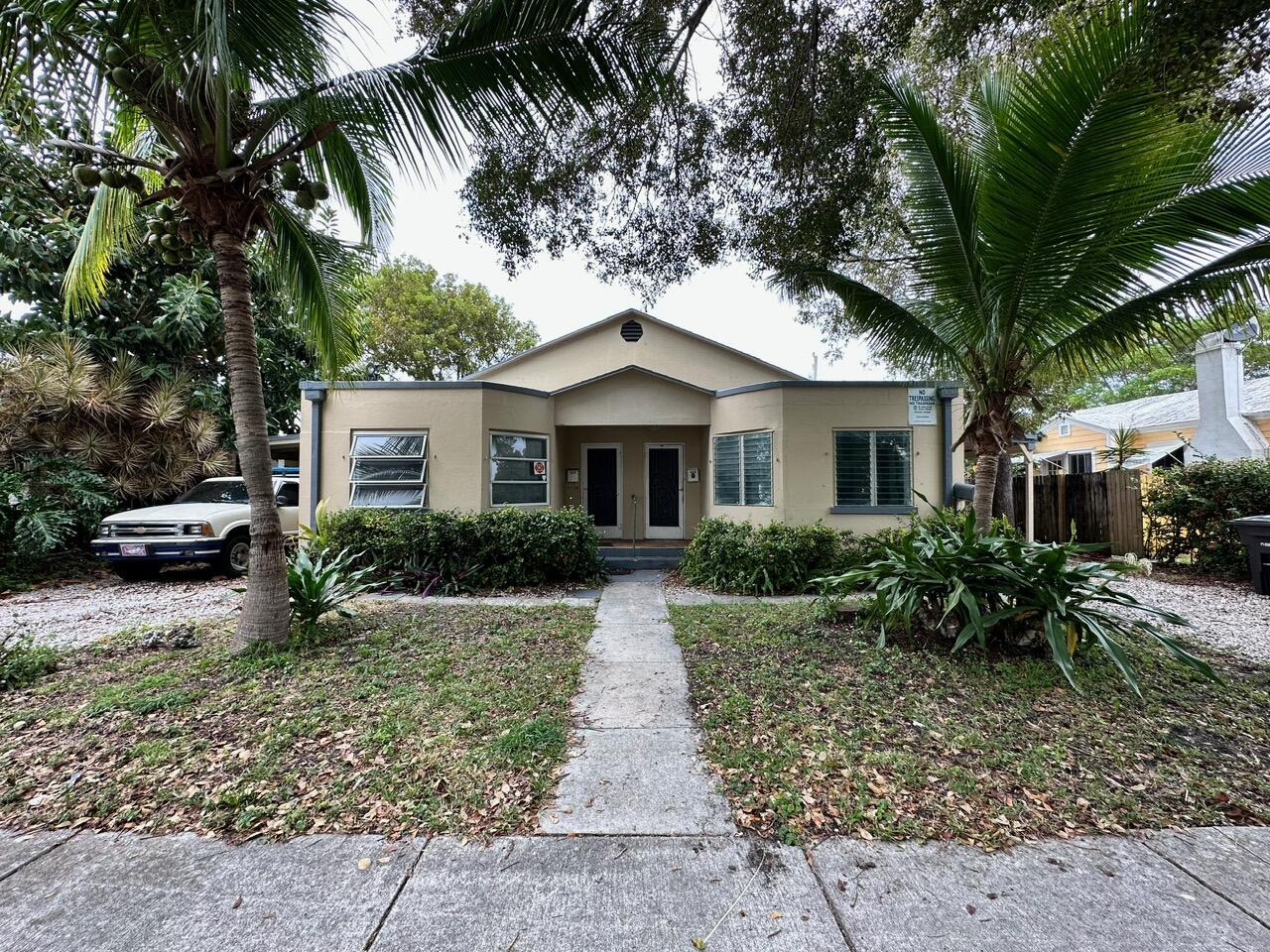Vendido 523 48th Street, West Palm Beach, FL 33407, West Palm Beach, FL 33407