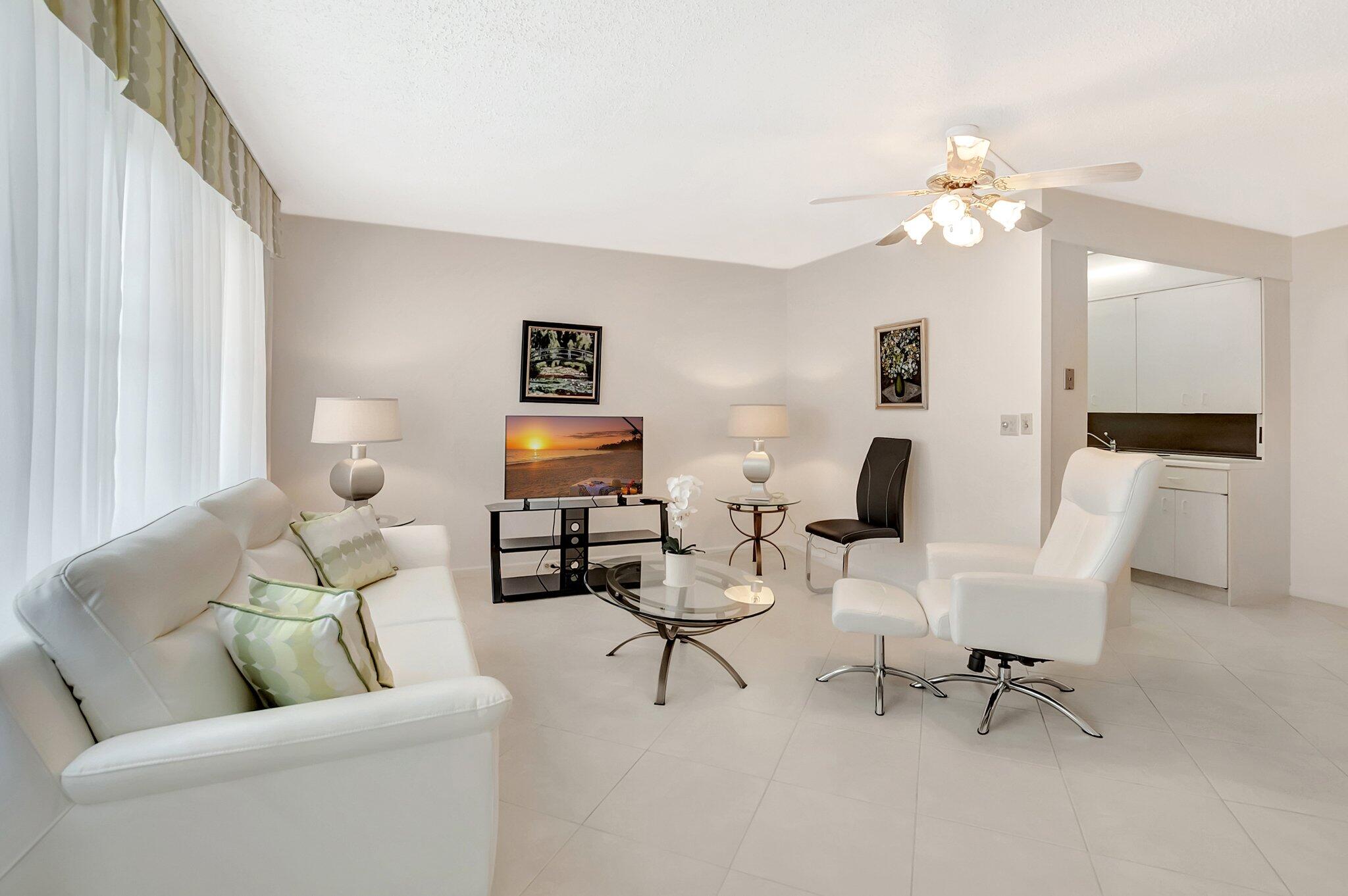 Foto de propiedad en 2043 Cambridge C, Deerfield Beach, FL 33442 Deerfield Beach con MLS# 