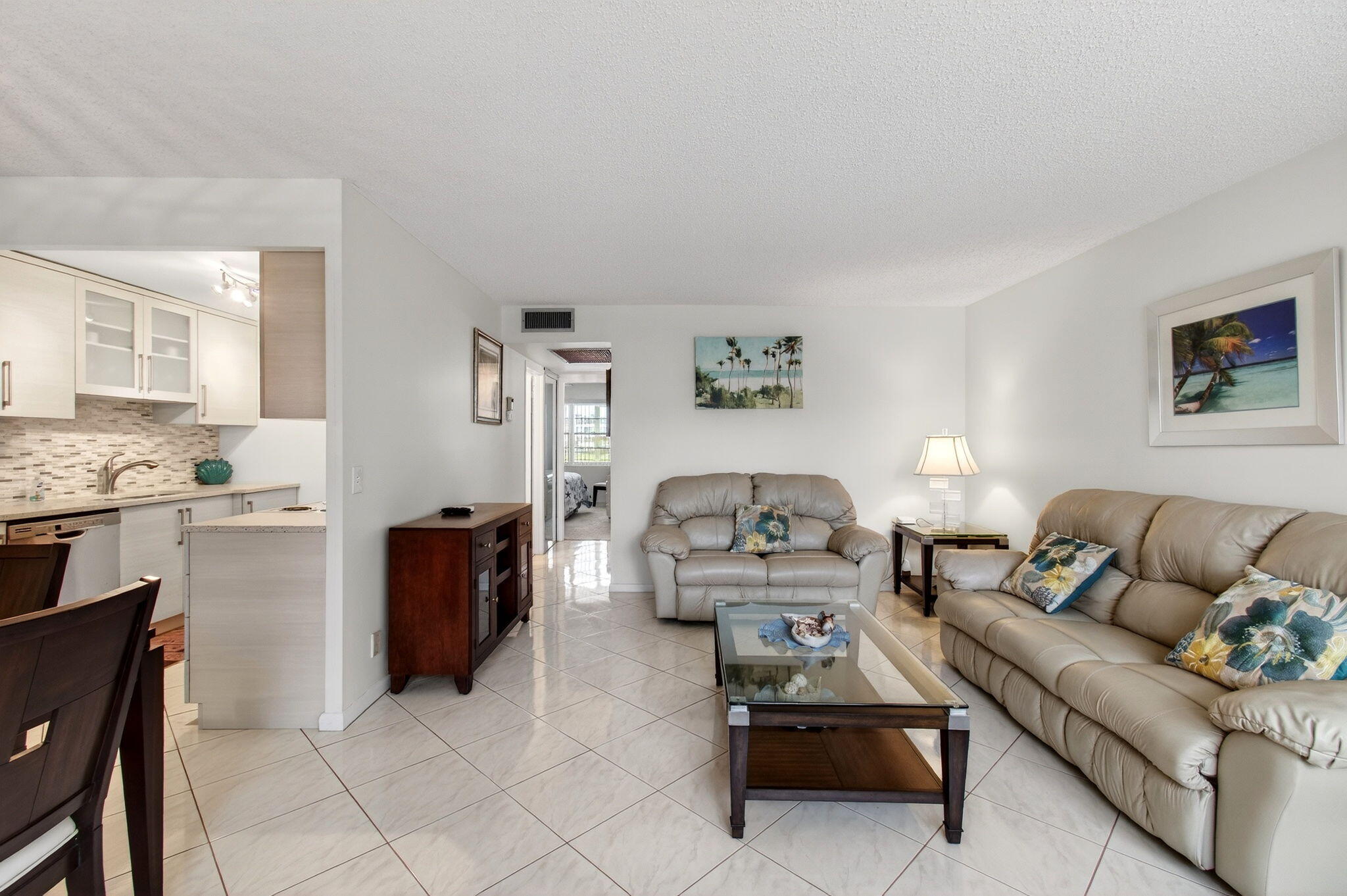 Foto de propiedad en 2070 Guildford D, Boca Raton, FL 33434 Boca Raton con MLS# 