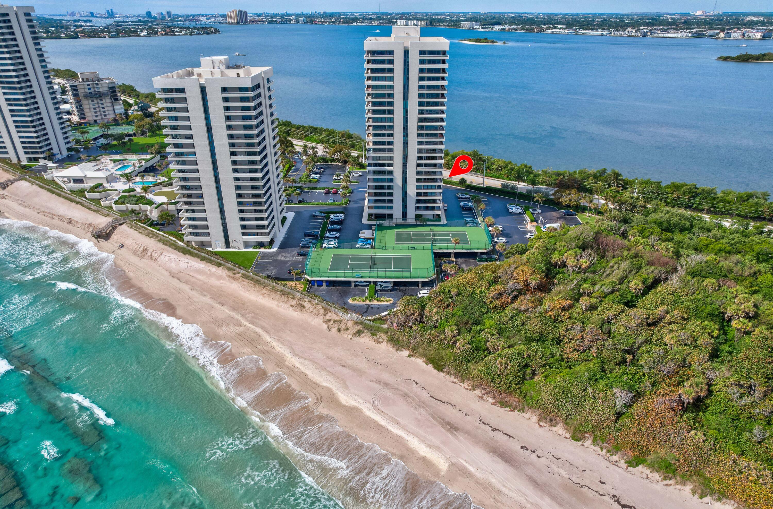 Foto de propiedad en 5550 N Ocean Drive 5c, Singer Island, FL 33404 Singer Island con MLS# 