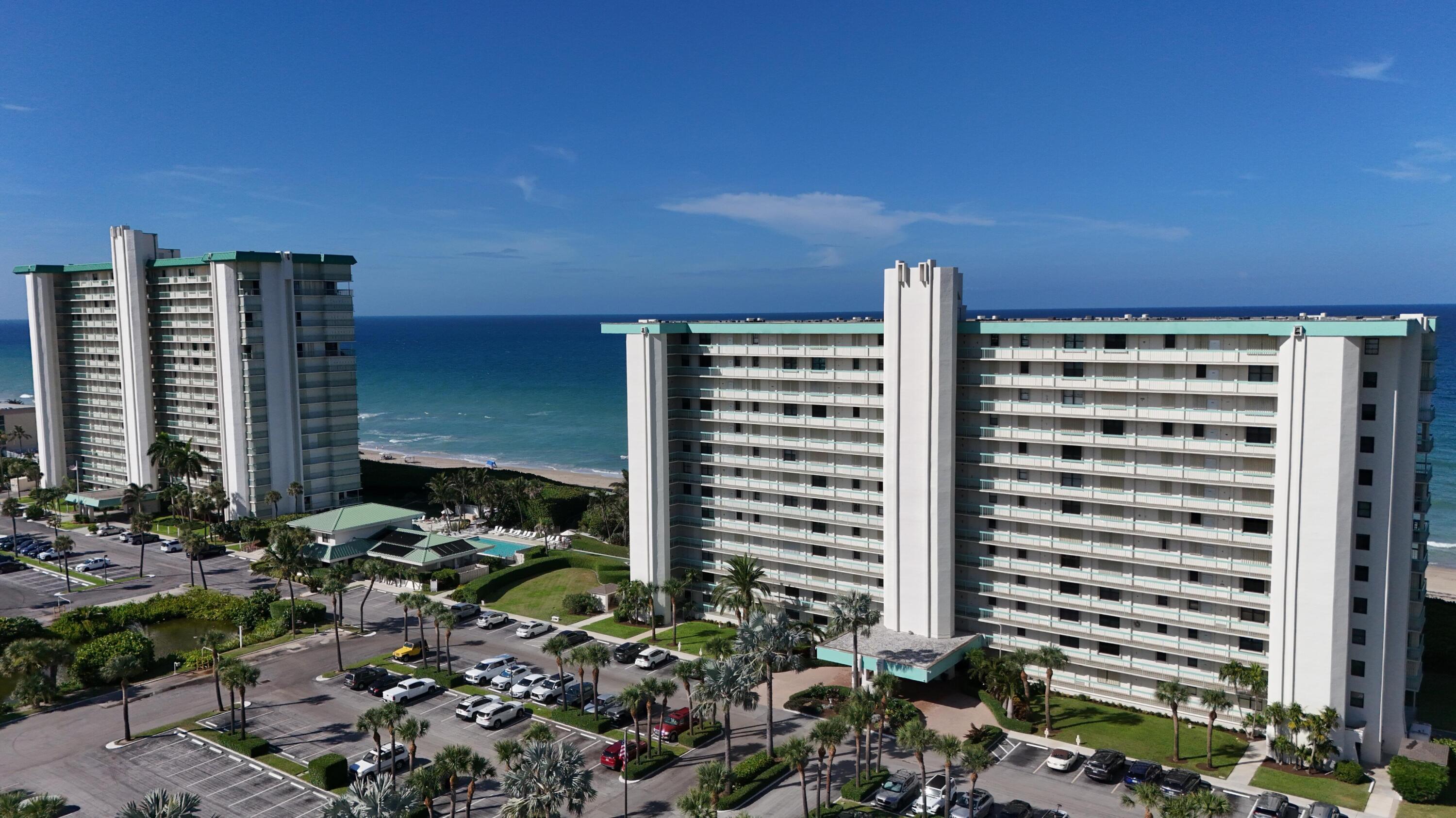 Foto de propiedad en 9940 S Ocean Drive 1005, Jensen Beach, FL 34957 Jensen Beach con MLS# 