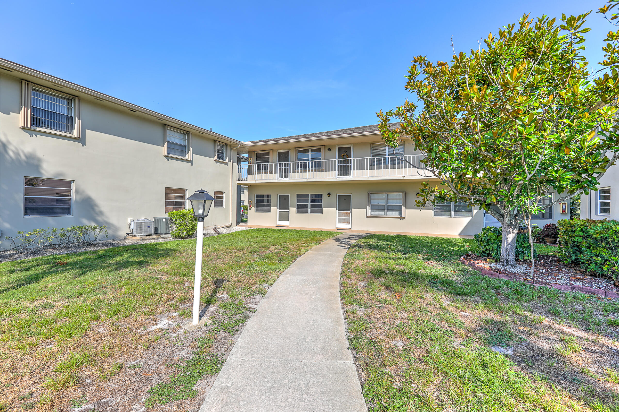 Vendido 25 Lake Vista Trail 203, Port St. Lucie, FL 34952, Port St. Lucie, FL 34952