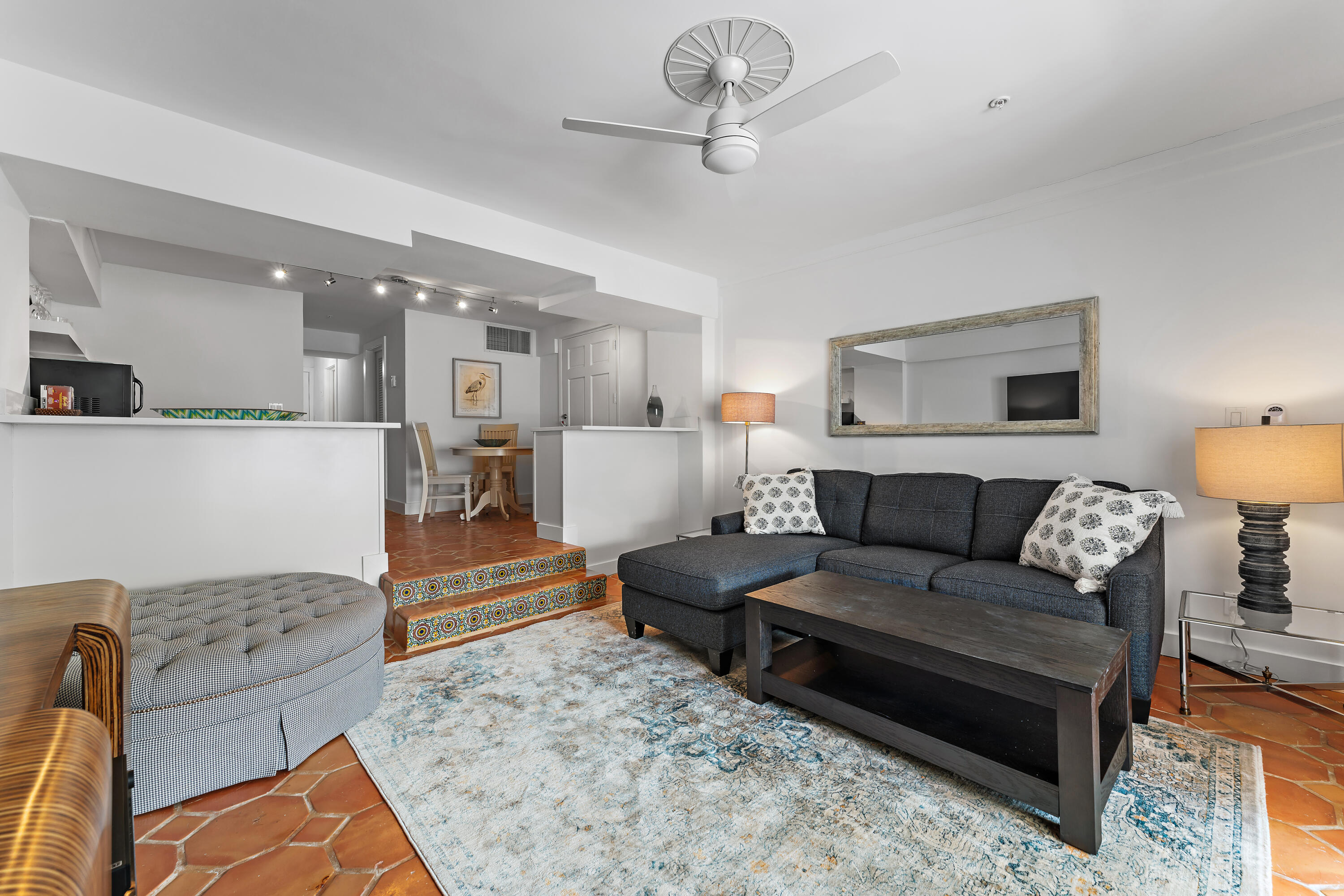 Foto de propiedad en 235 Sunrise Avenue 1107 & 1108, Palm Beach, FL 33480 Palm Beach con MLS# 