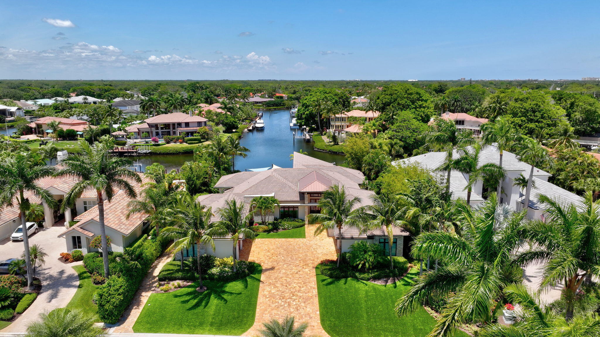 Foto de propiedad en 2783 Rhone Drive, Palm Beach Gardens, FL 33410 Palm Beach Gardens con MLS# 