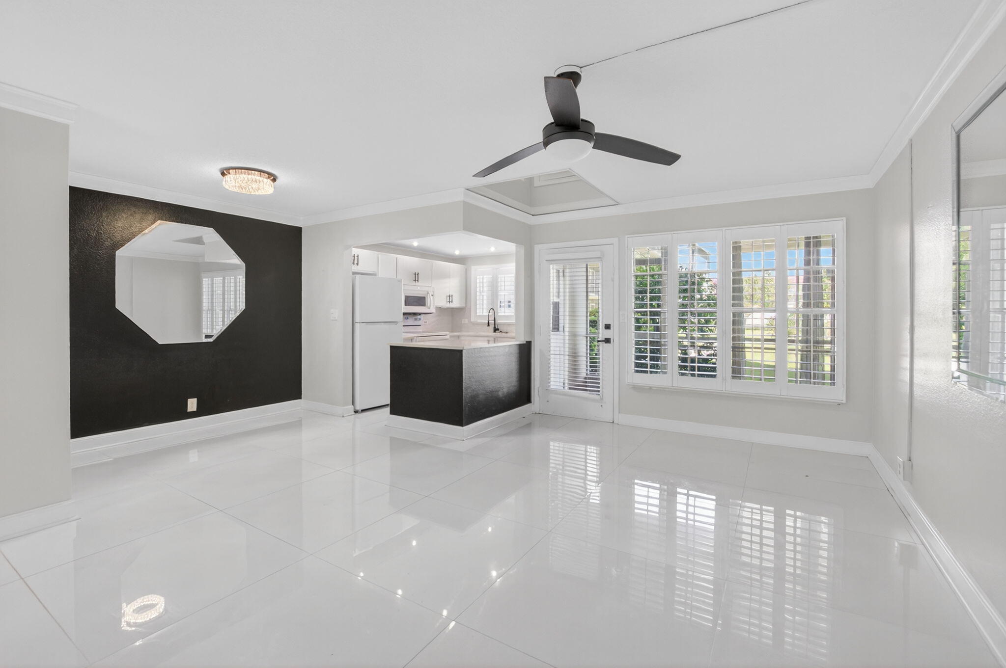 Foto de propiedad en 808 SE 7th Street 107, Deerfield Beach, FL 33441 Deerfield Beach con MLS# 