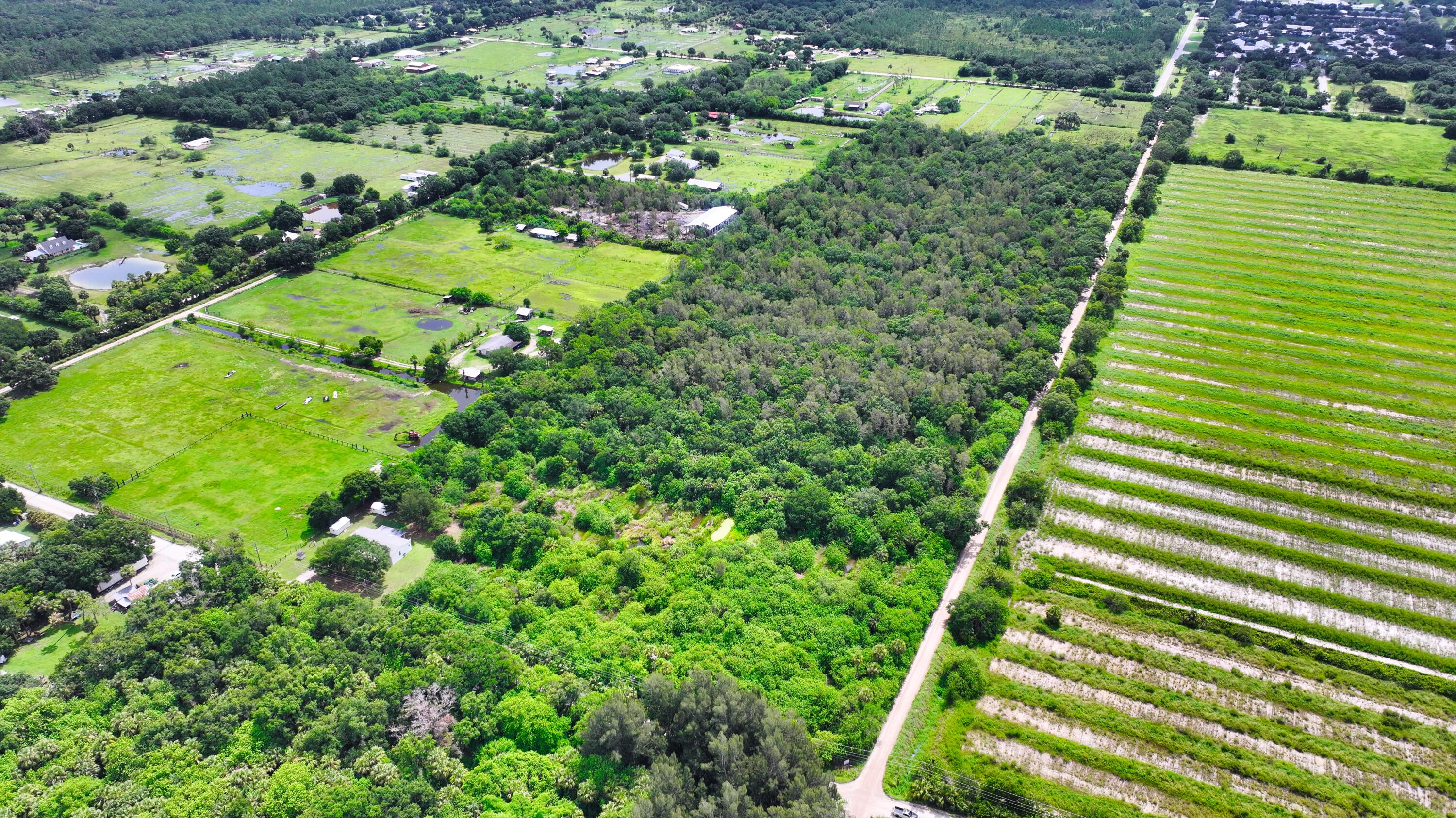 Foto de propiedad en 13380 101st Street, Fellsmere, FL 32948 Fellsmere con MLS# 
